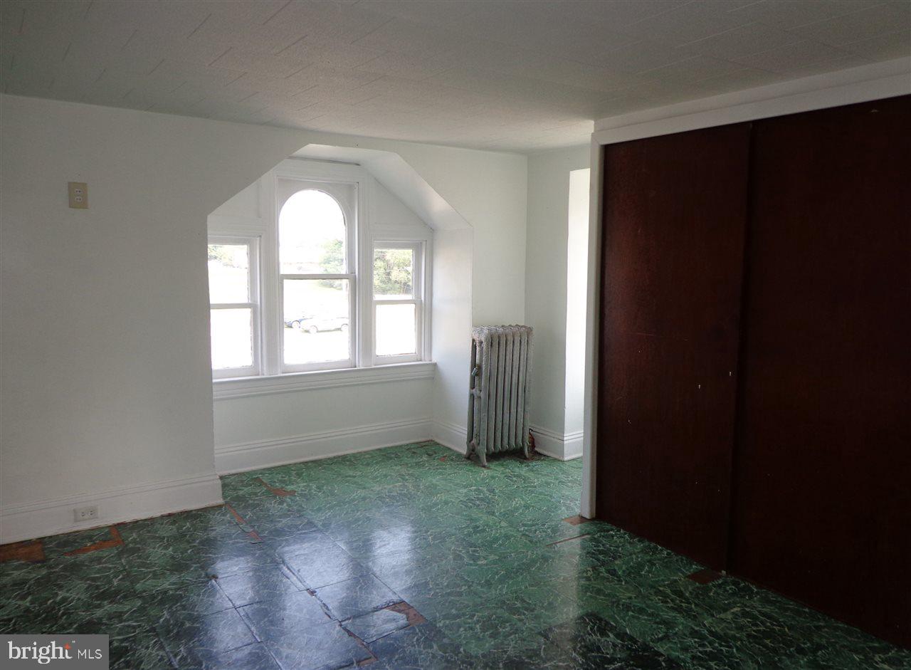 THE AVENUES - Residential Income