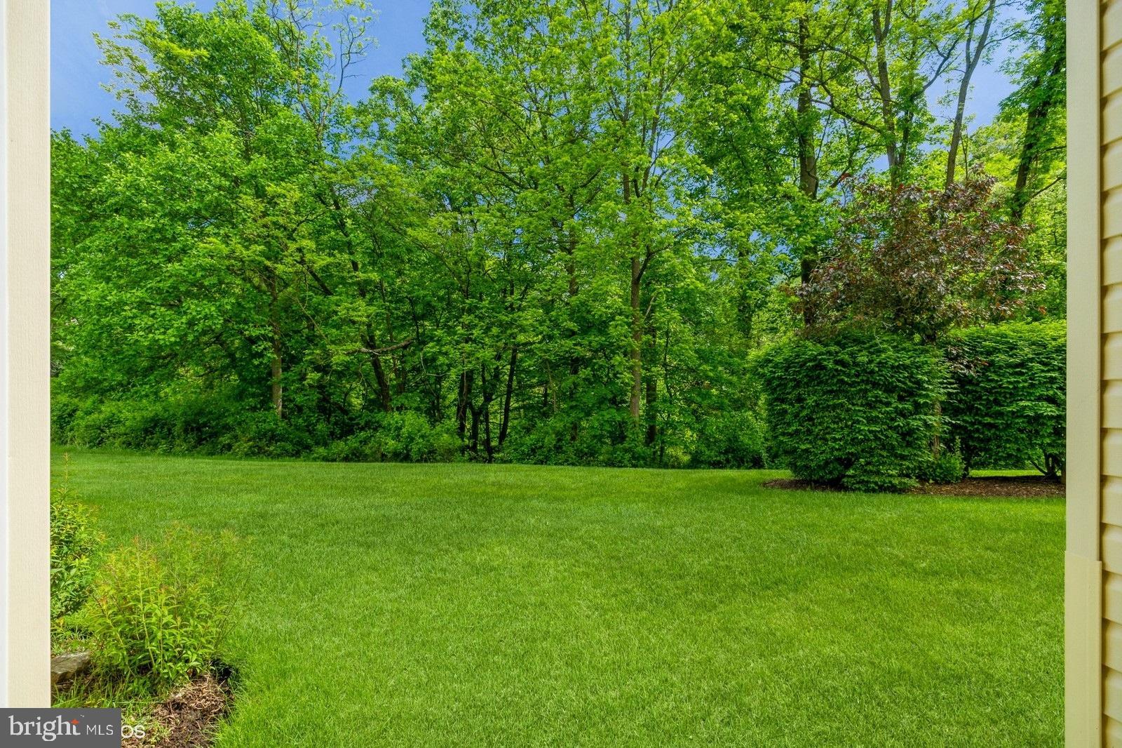 VILLAGE SHIRES - Residential Lease