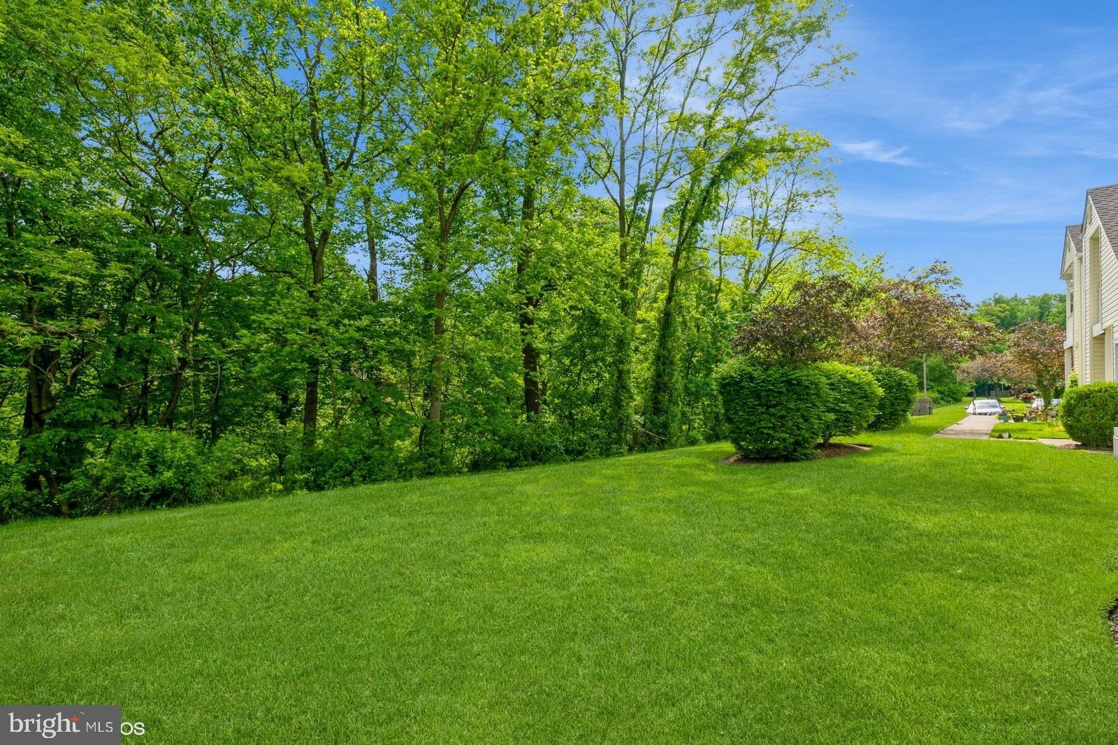 VILLAGE SHIRES - Residential Lease