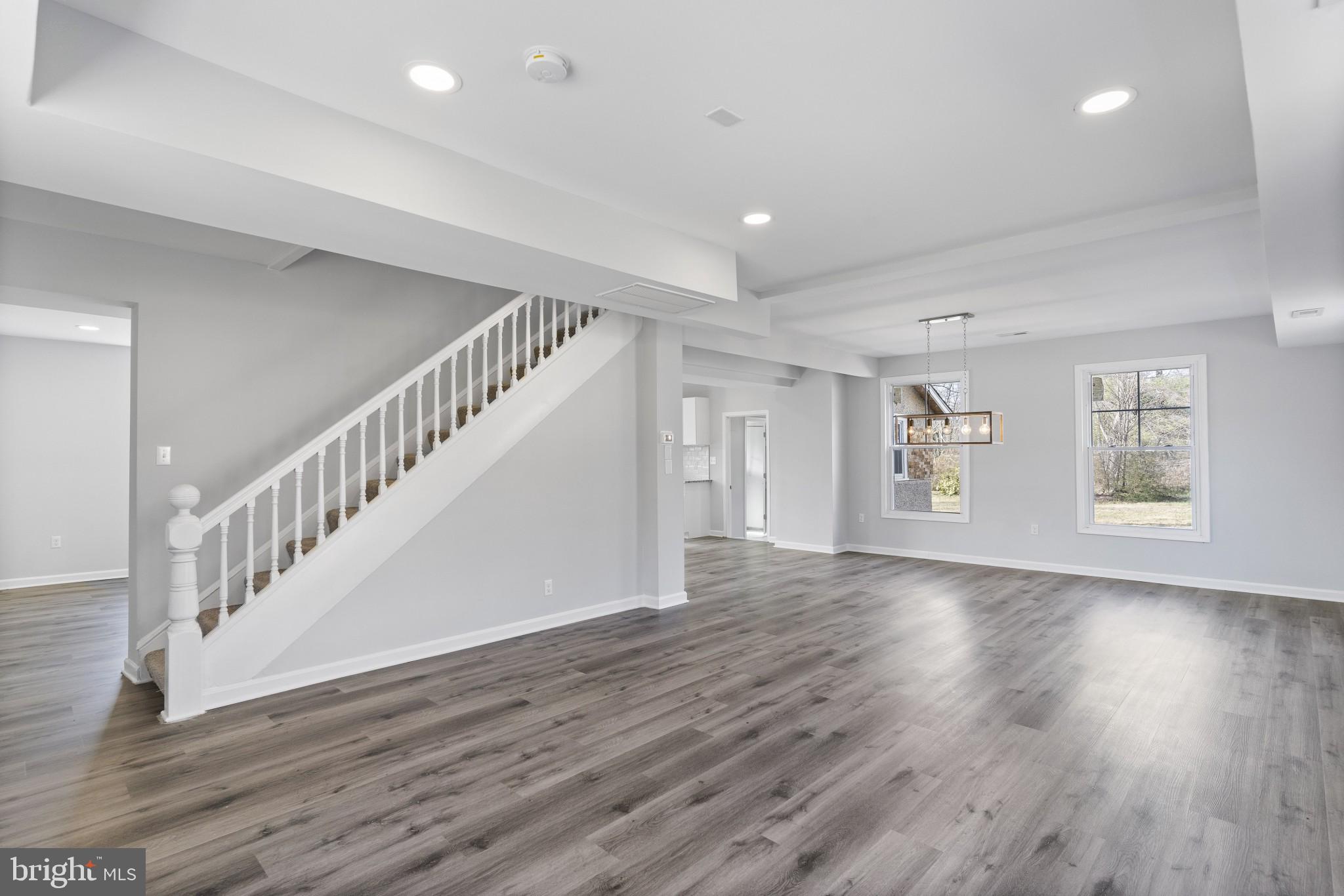 SOUTH GLYMONT SUB - Residential