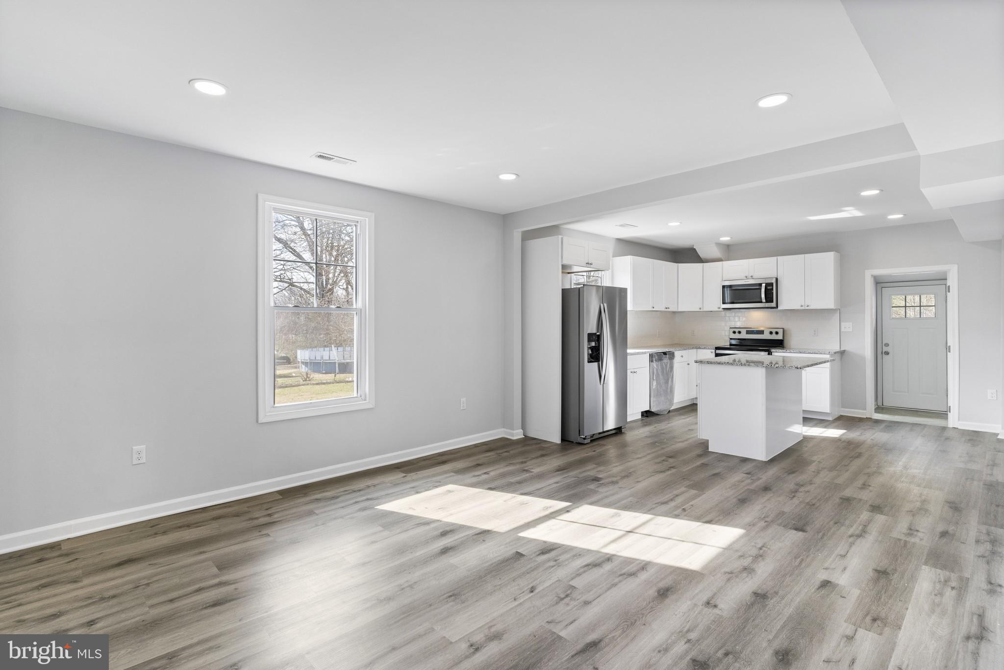 SOUTH GLYMONT SUB - Residential