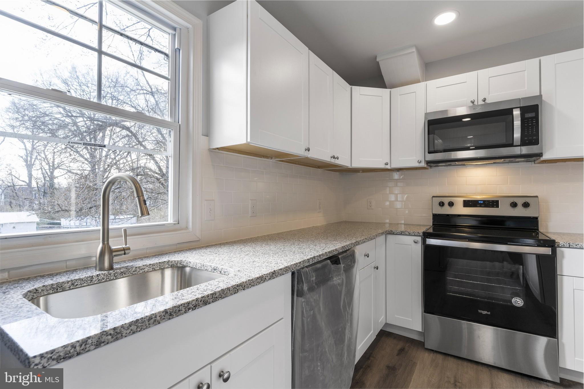 SOUTH GLYMONT SUB - Residential