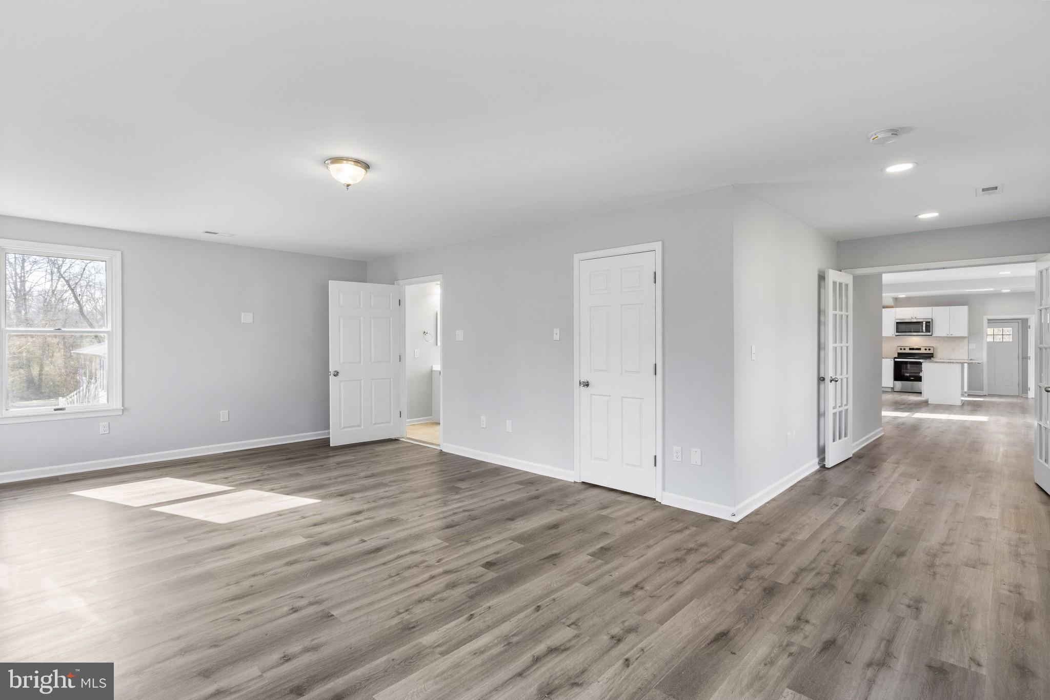 SOUTH GLYMONT SUB - Residential