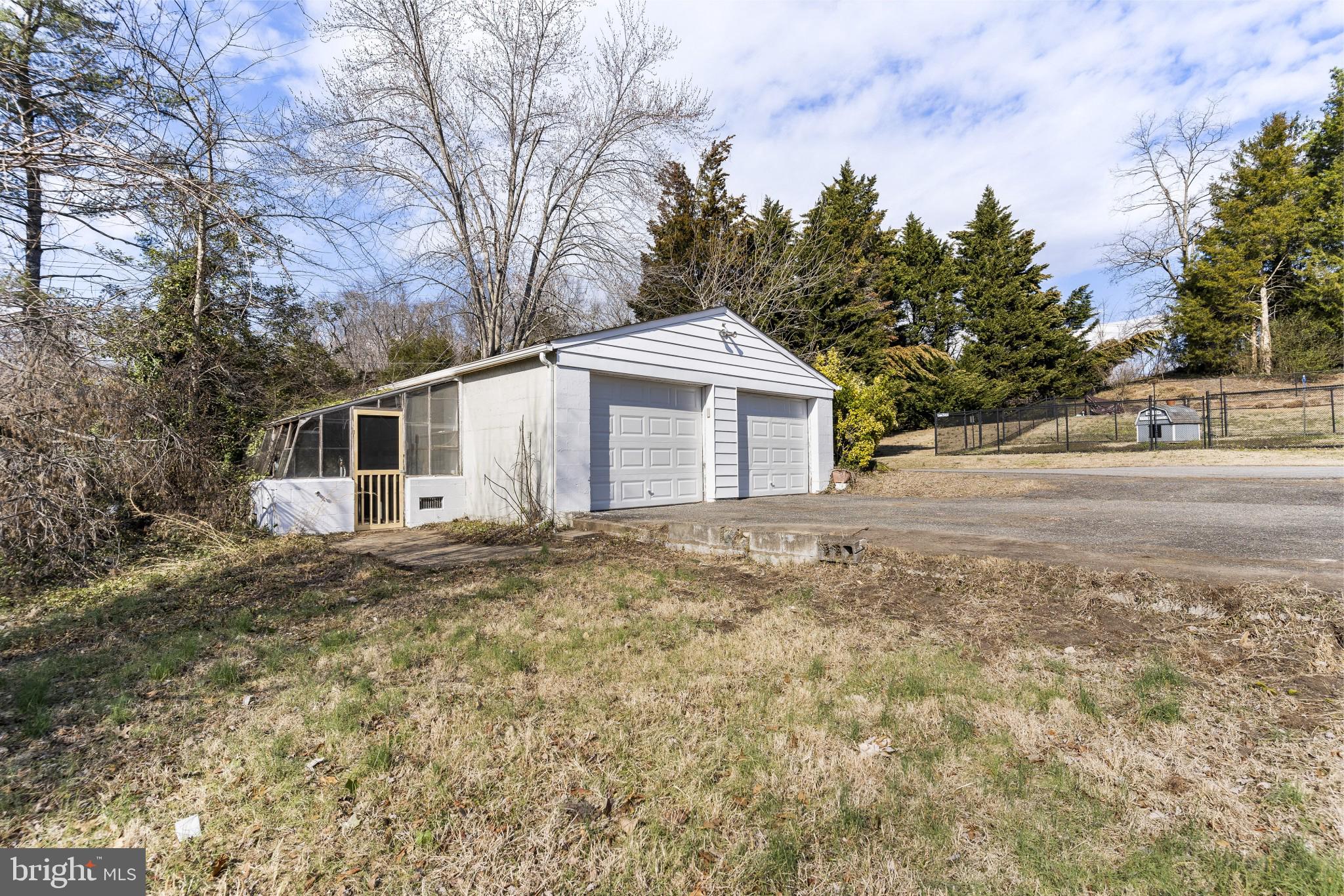 SOUTH GLYMONT SUB - Residential