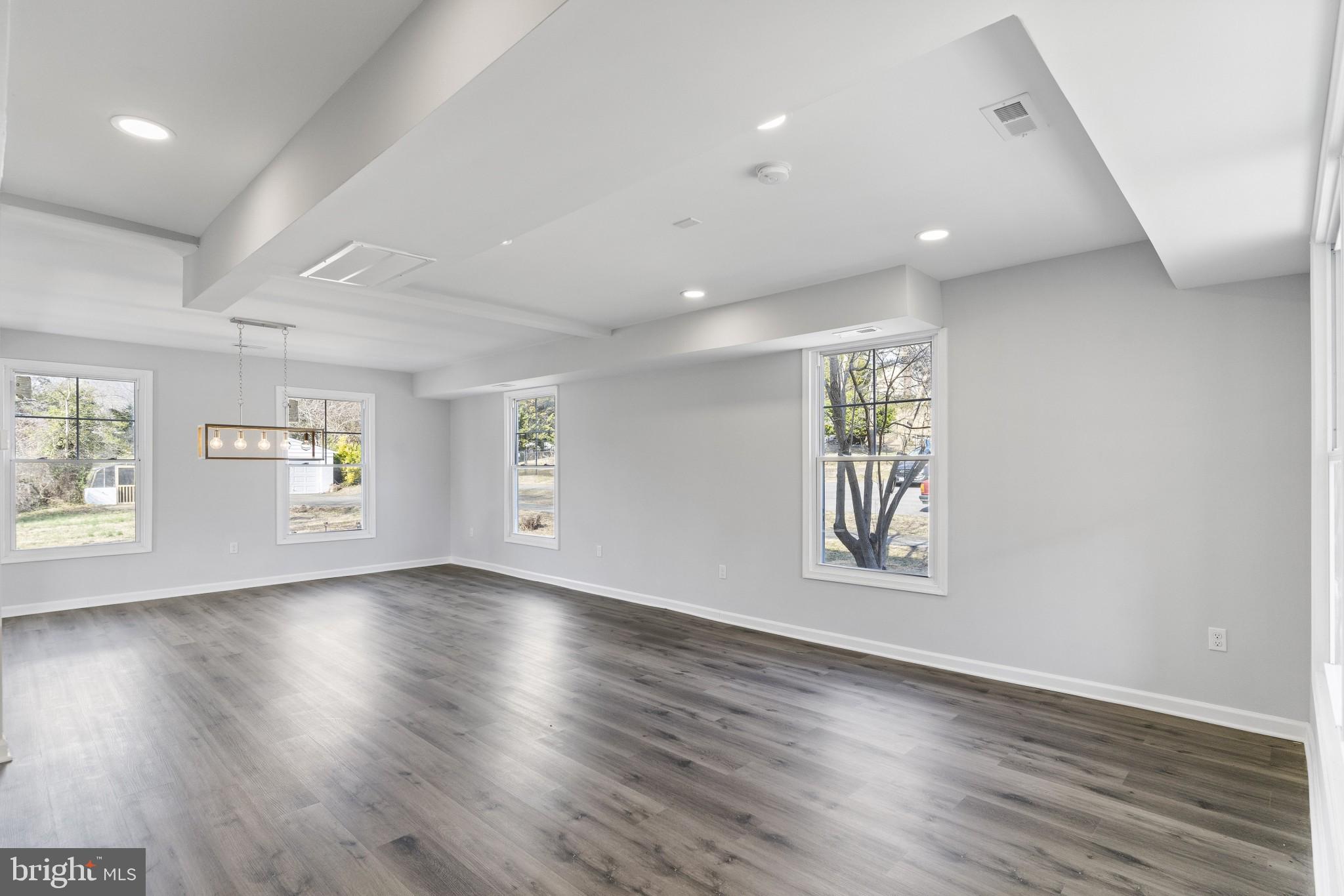 SOUTH GLYMONT SUB - Residential