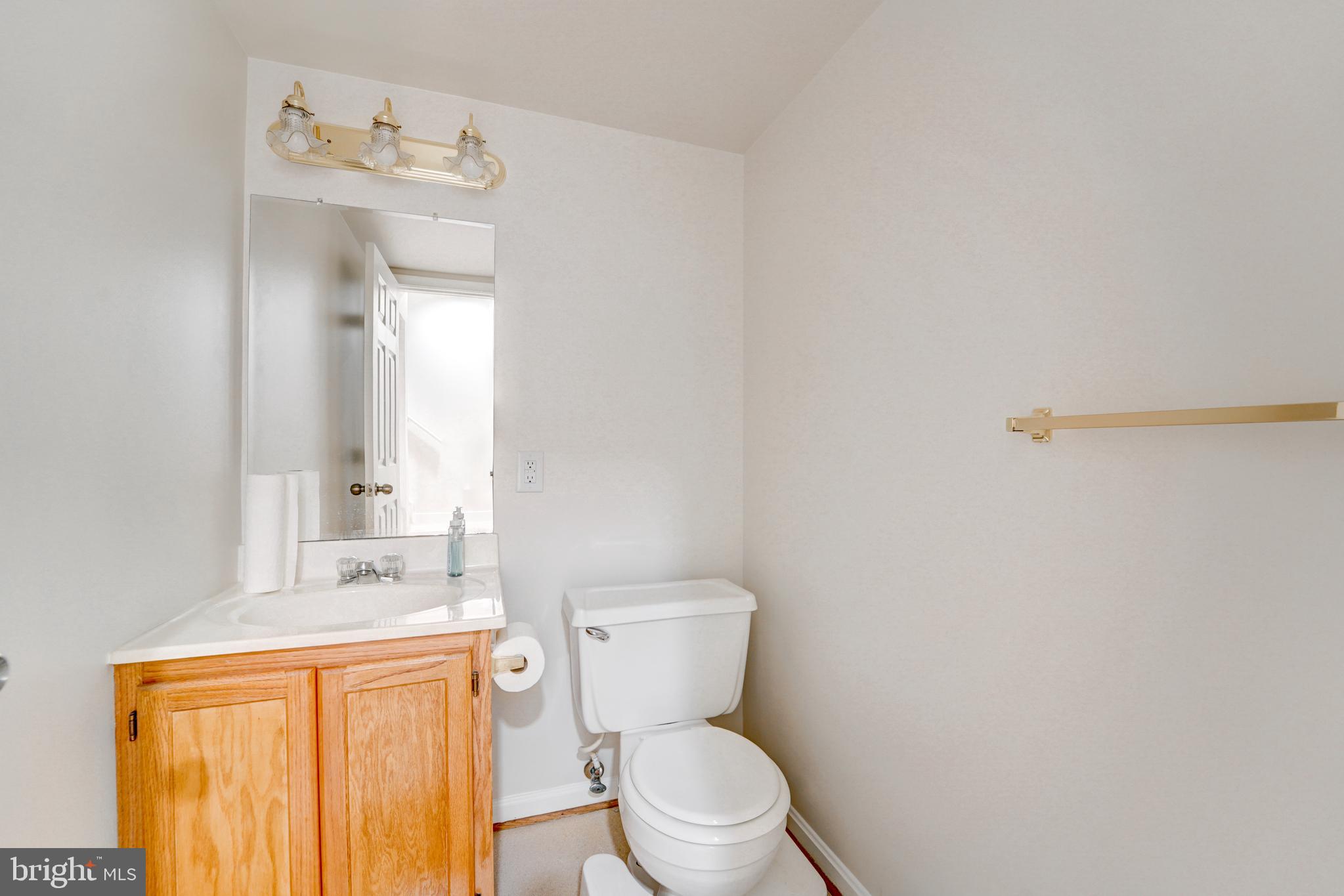 RIVERCHASE CONDOS - Residential