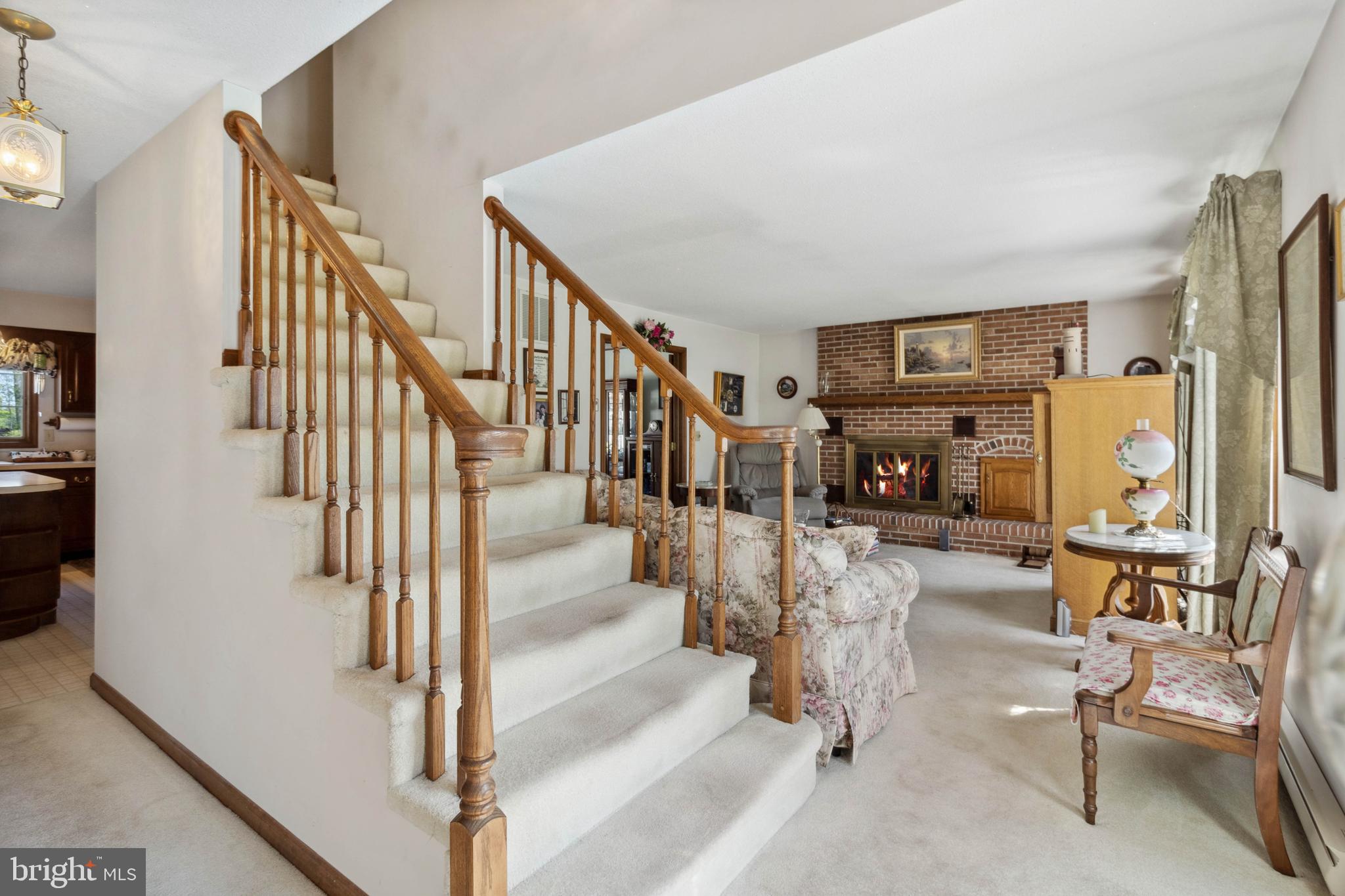 106 CREEKSIDE DRIVE