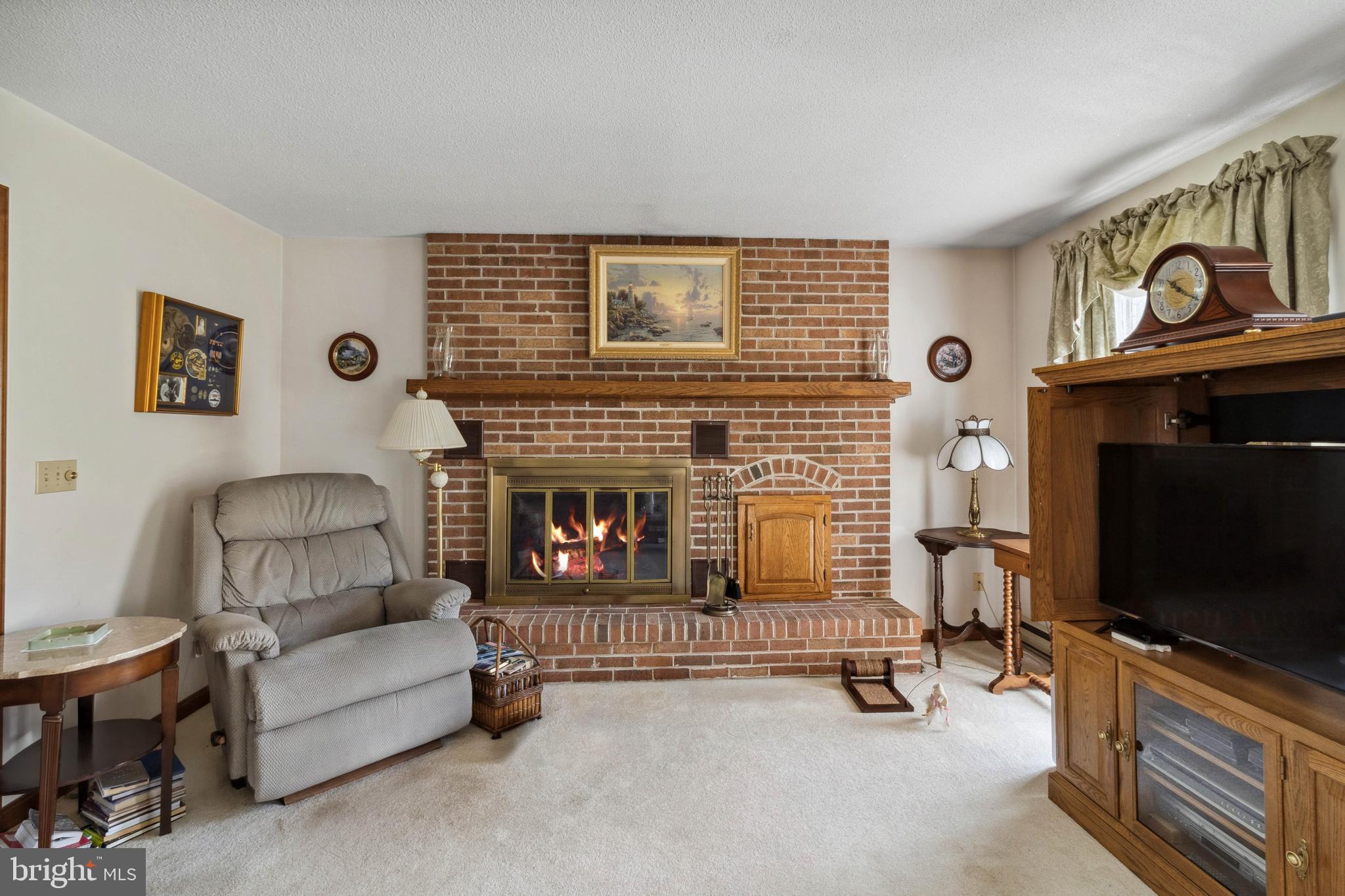 106 CREEKSIDE DRIVE
