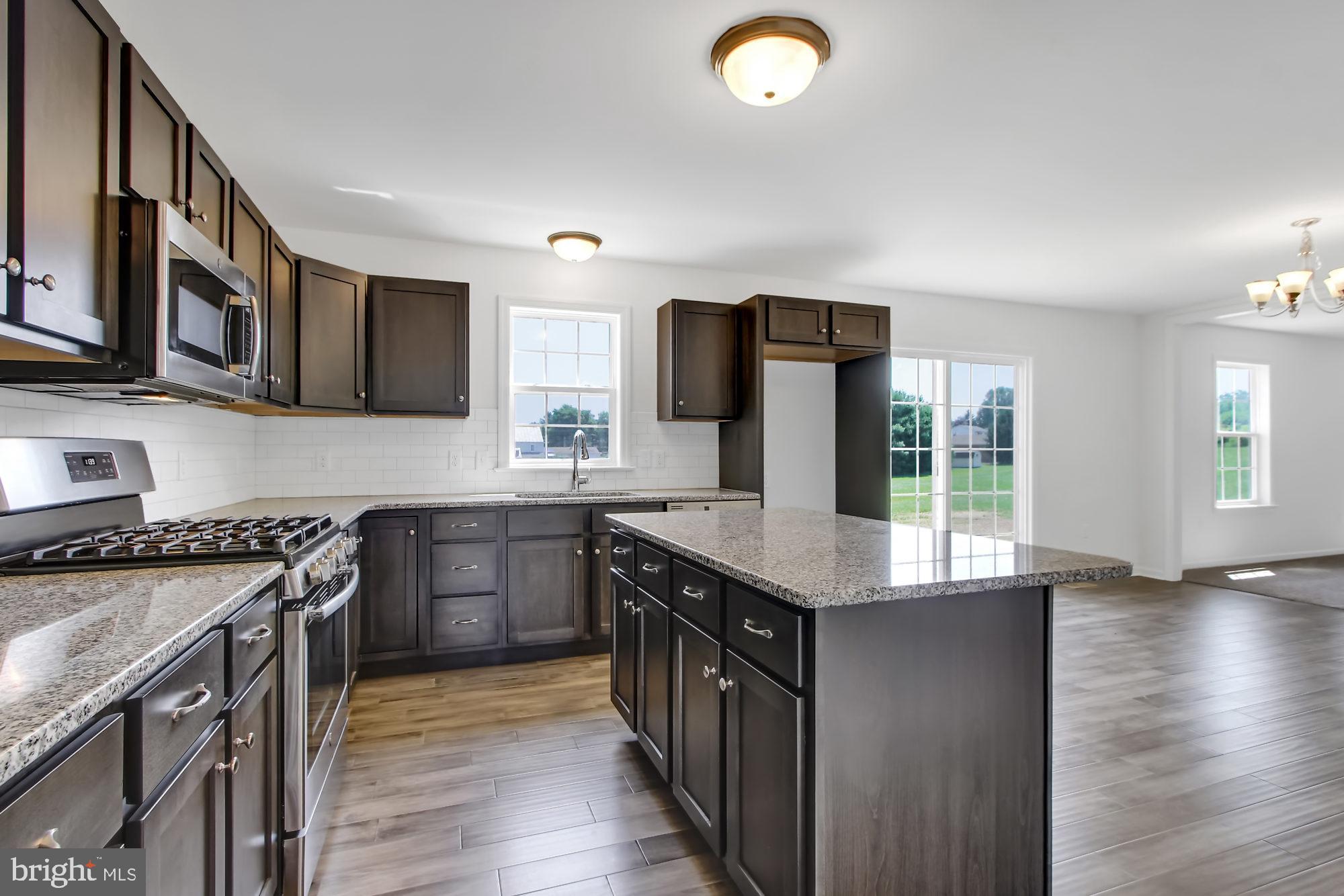 FOX RUN CREEK - Residential