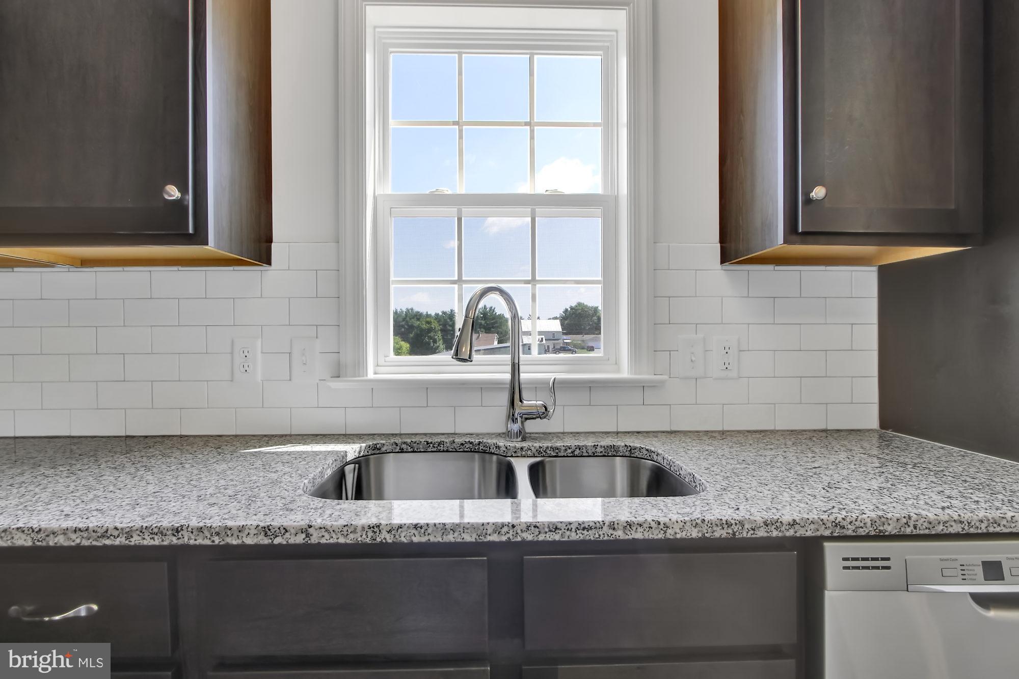 FOX RUN CREEK - Residential