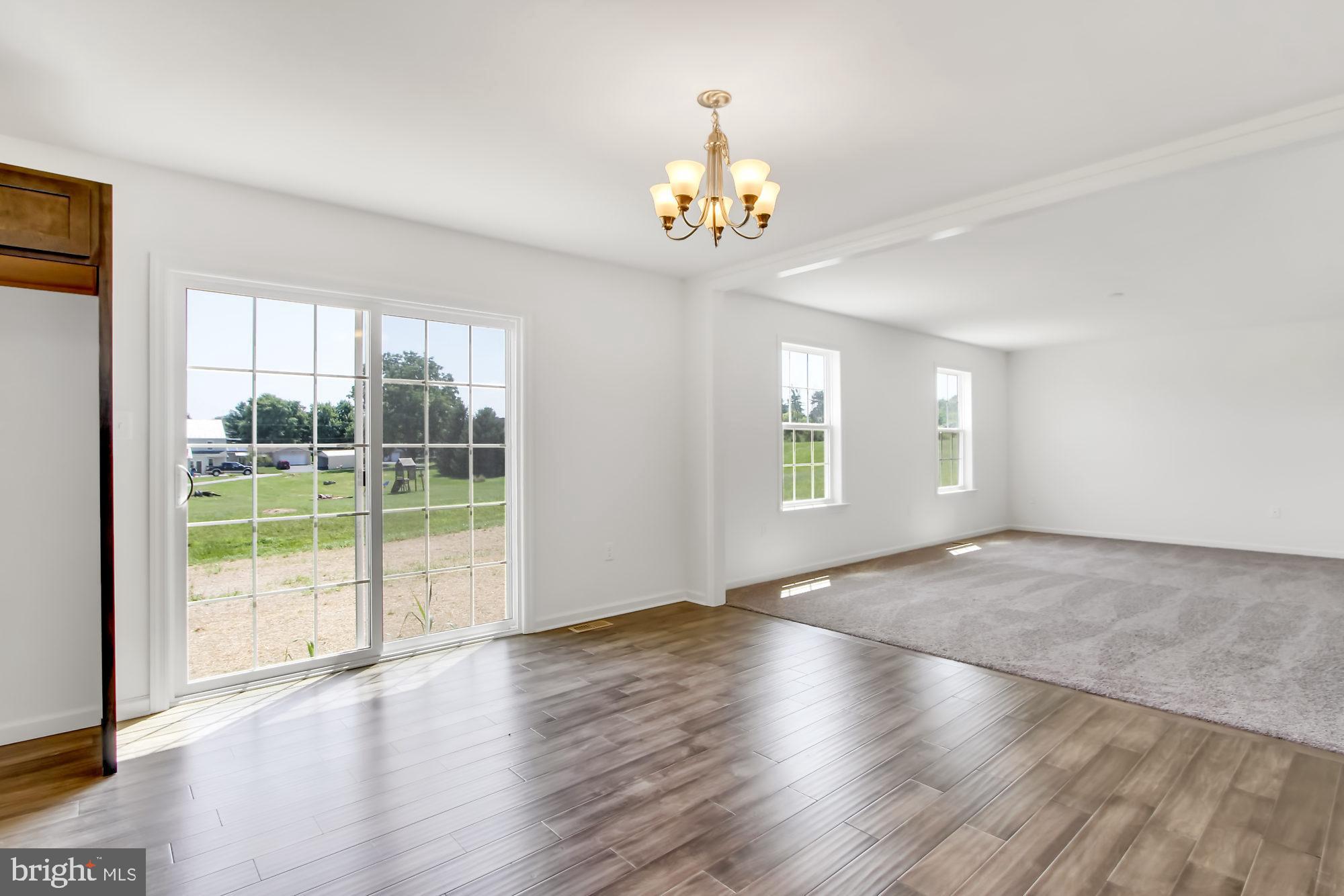 FOX RUN CREEK - Residential