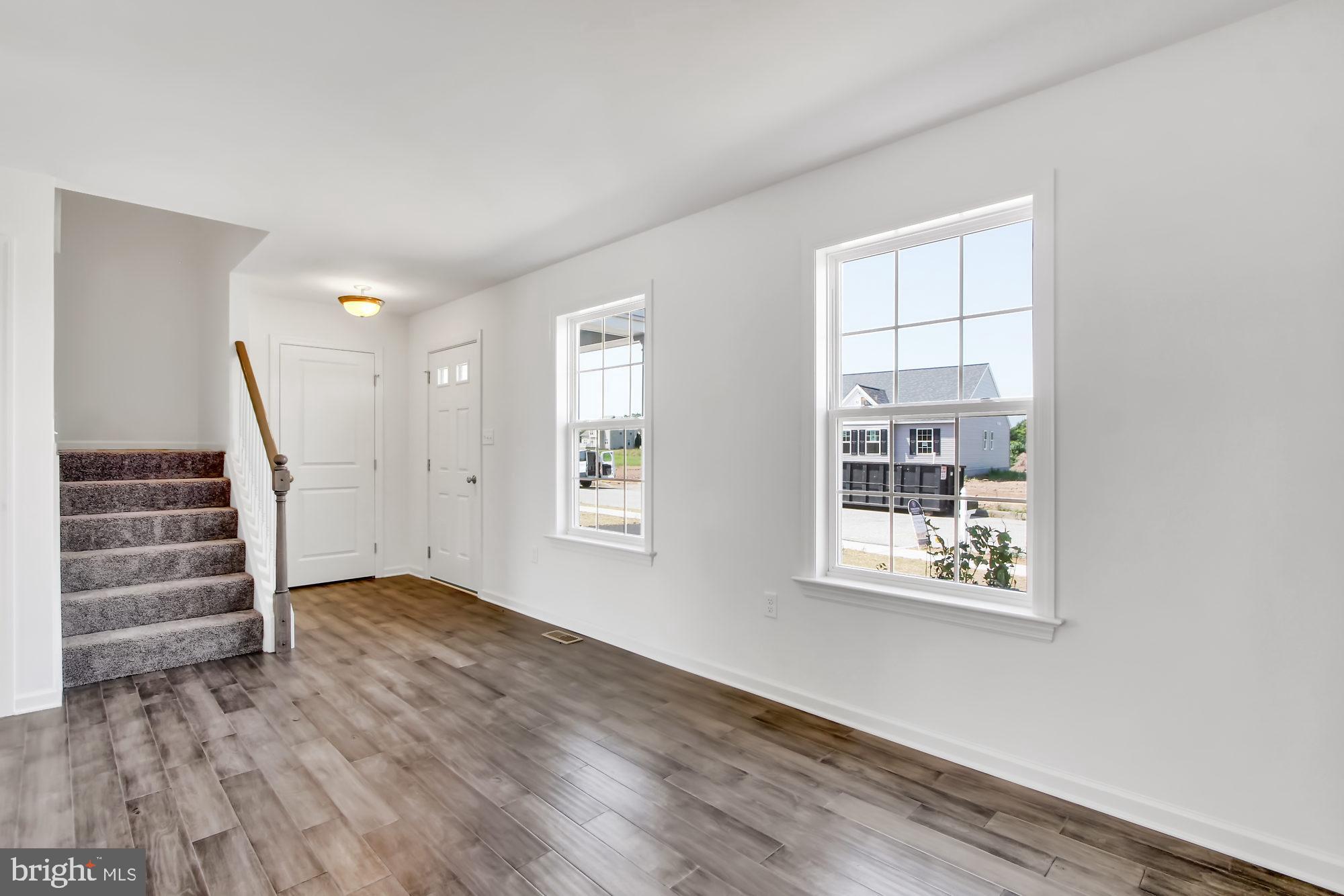 FOX RUN CREEK - Residential