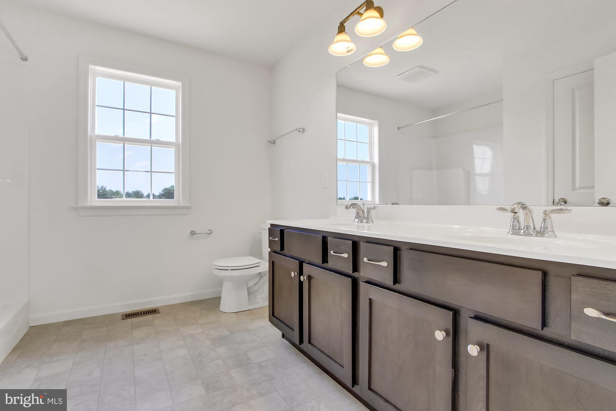 FOX RUN CREEK - Residential