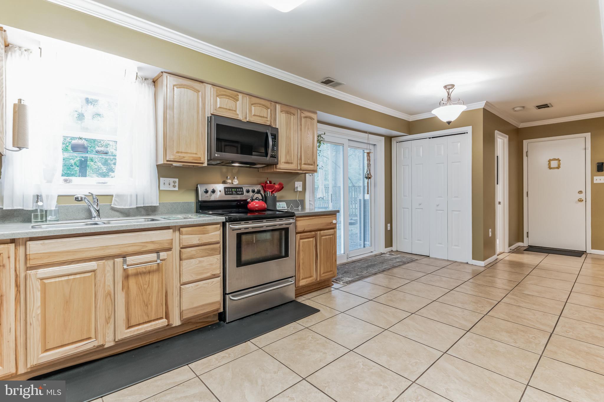 HUNTINGTON - Residential