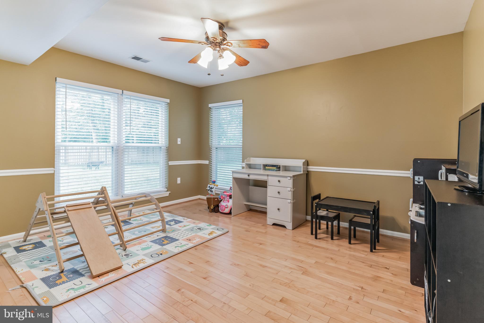 HUNTINGTON - Residential