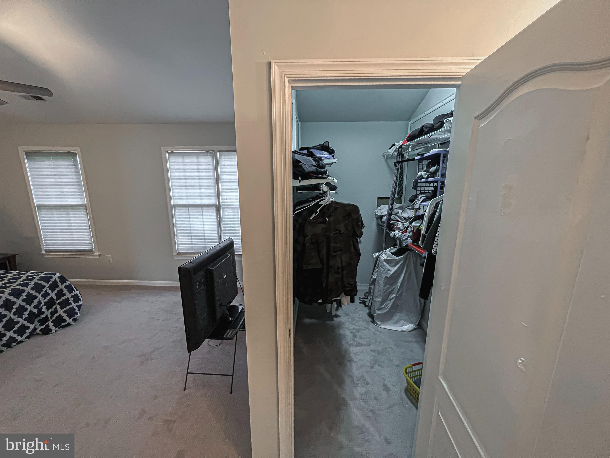 CENTRE RIDGE LAND BAY - Residential Lease