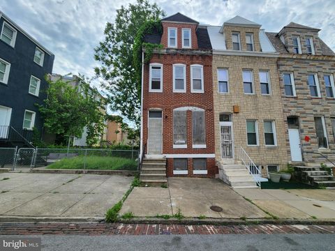 121 N MOUNT STREET BALTIMORE MD 21223