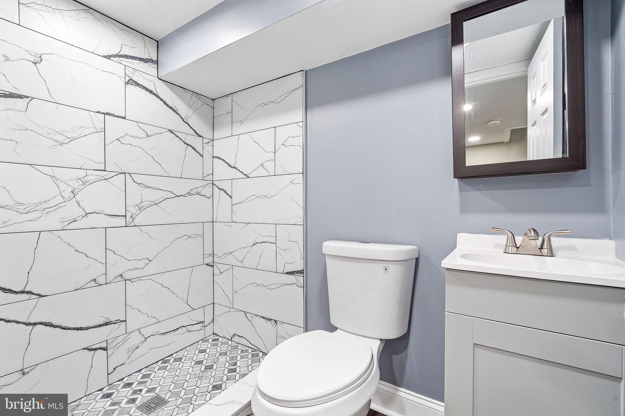 BROADWAY EAST - Residential