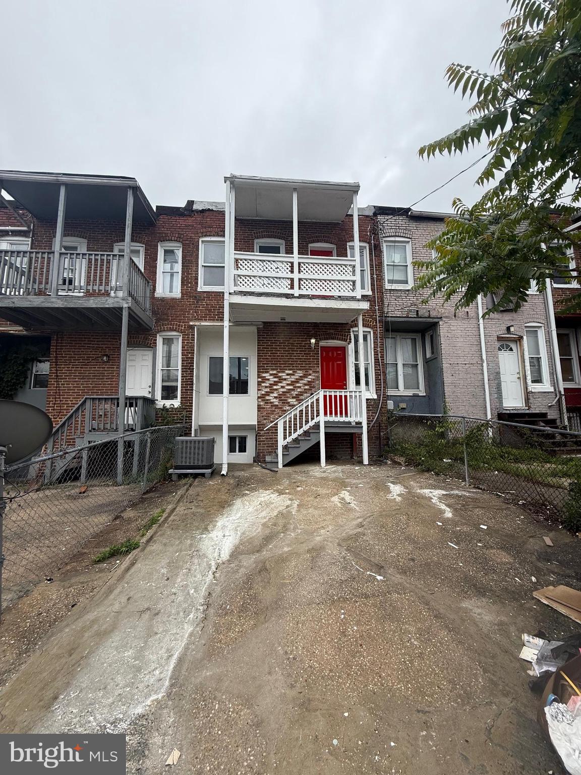COLDSTREAM HOMESTEAD MONTEBELLO HISTORIC DISTRICT - Residential Lease