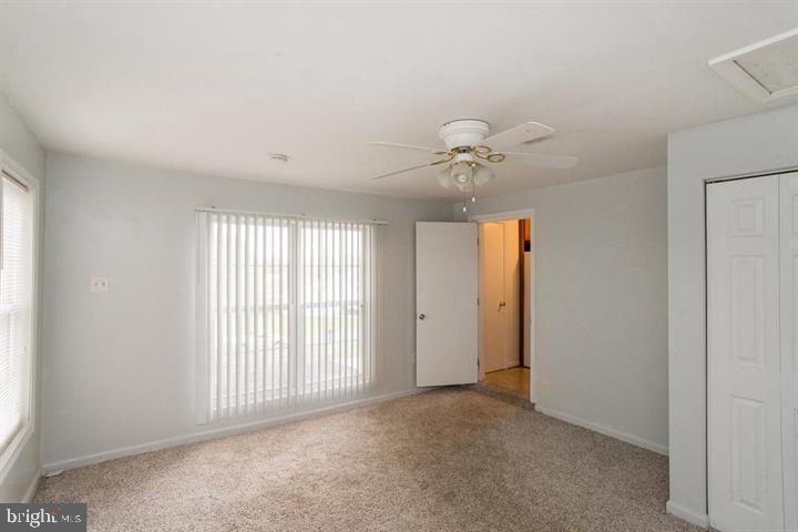 LAUREL BRANCH SUB - Residential Lease