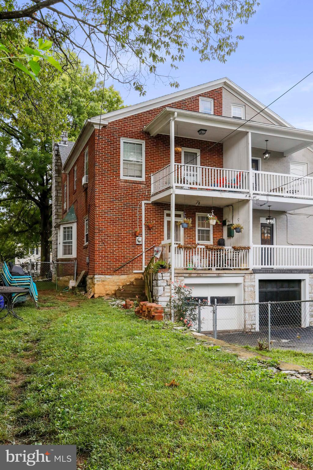 NORTH END - Residential