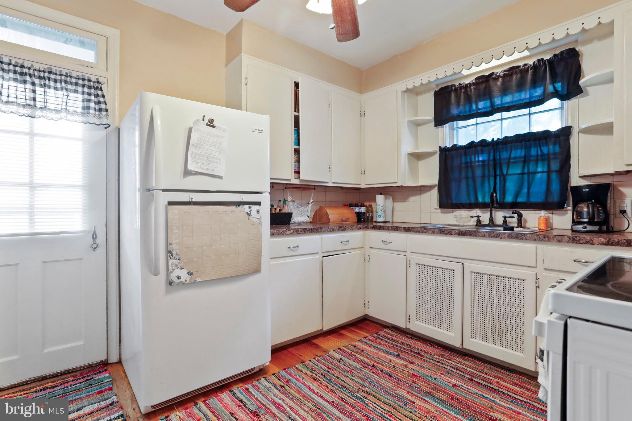 NORTH END - Residential