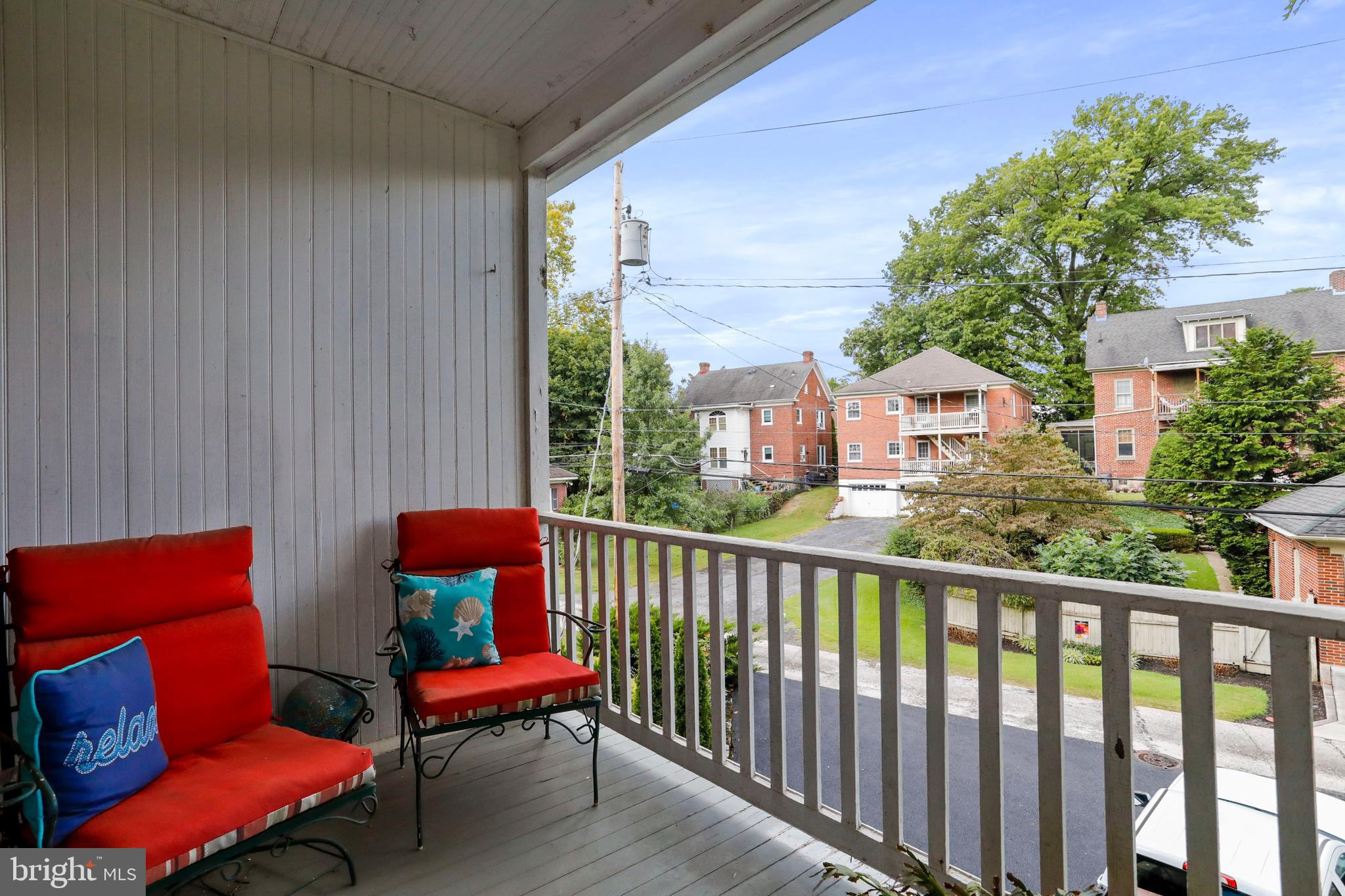 NORTH END - Residential