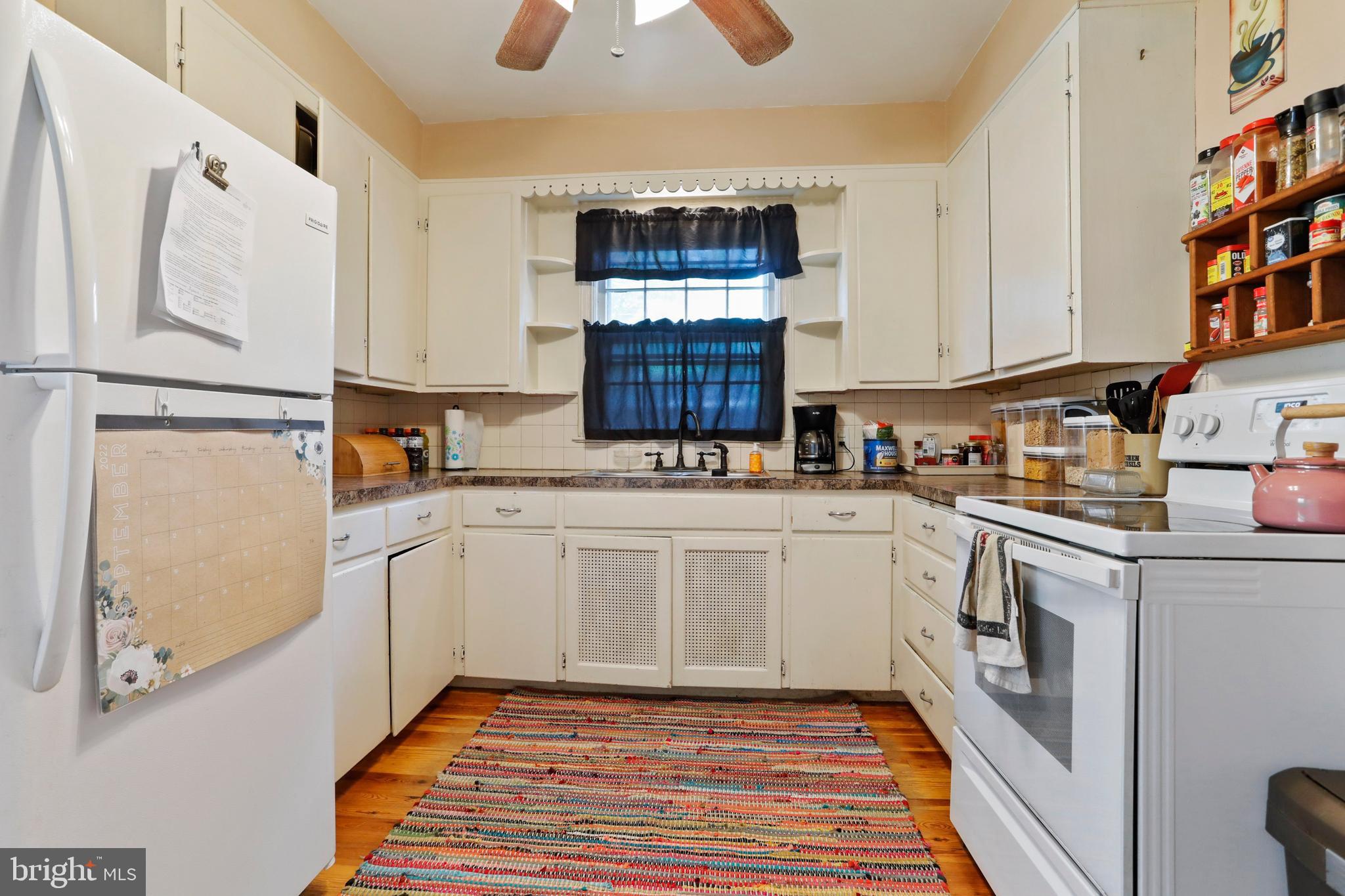 NORTH END - Residential