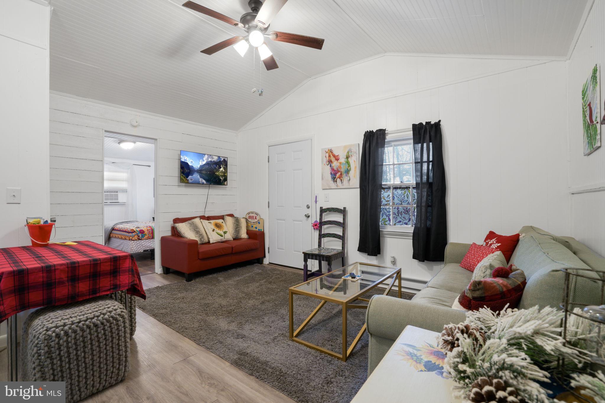 CHINCOTEAGUE - Residential