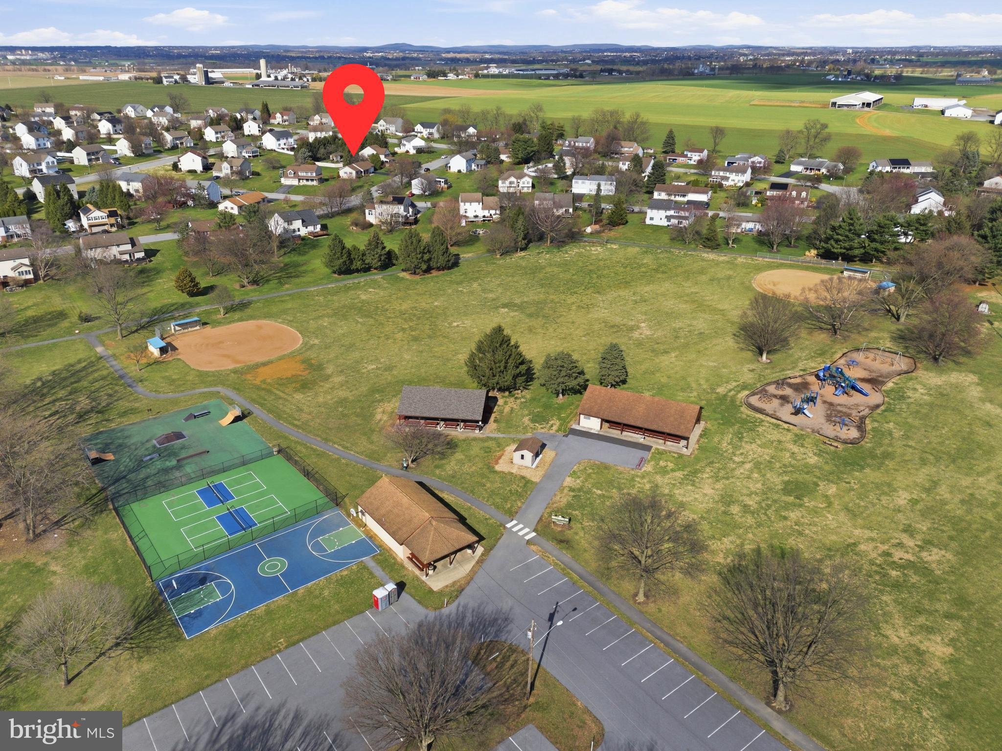 SOMERSET CROSSING - Residential