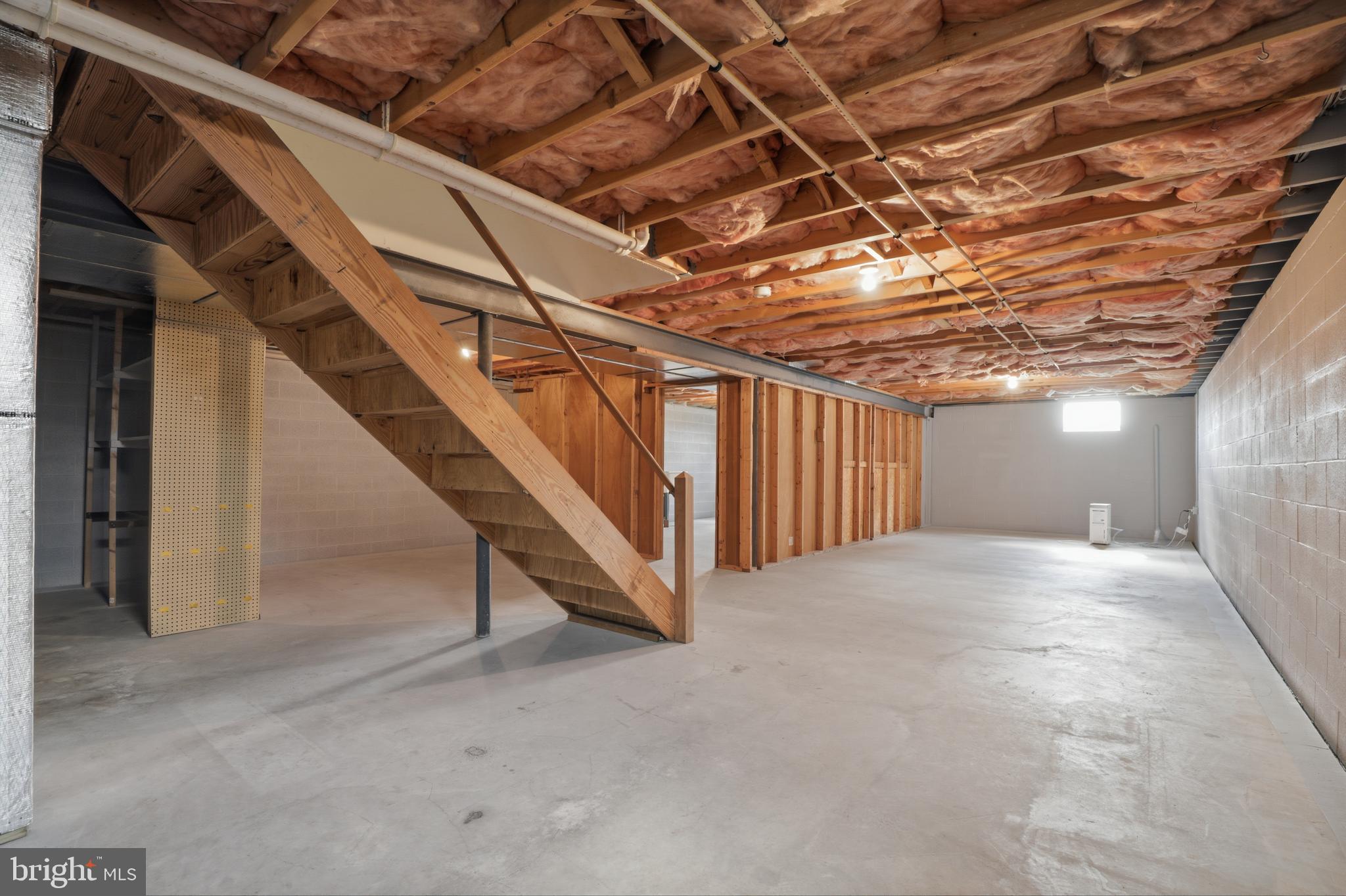 SOMERSET CROSSING - Residential