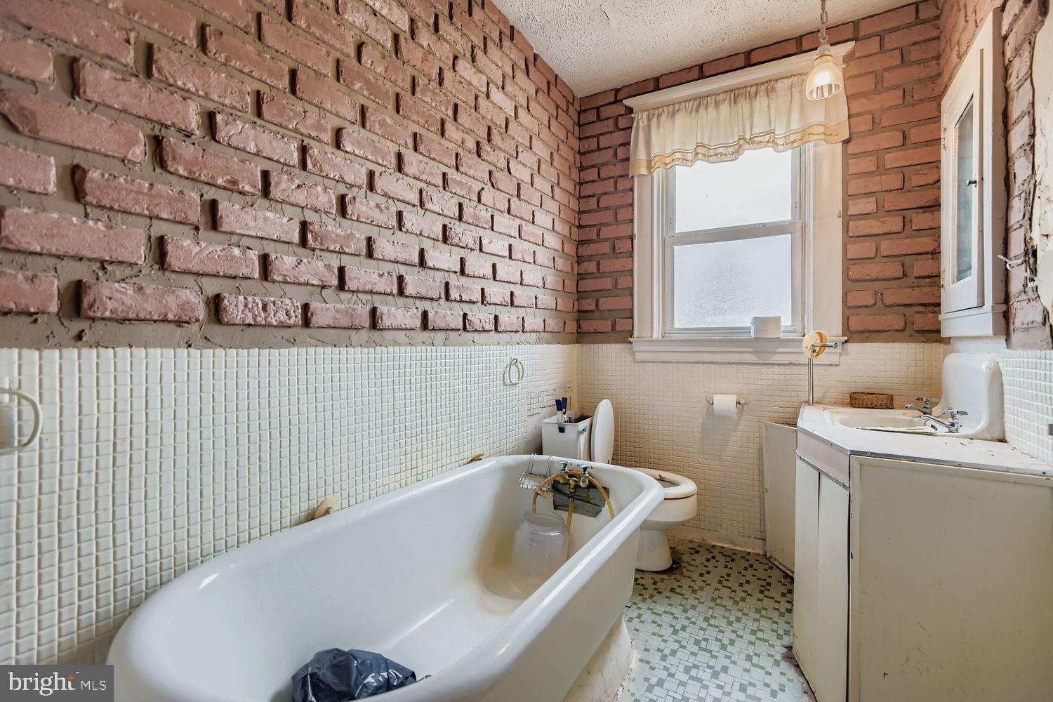 OVERLEA - Residential