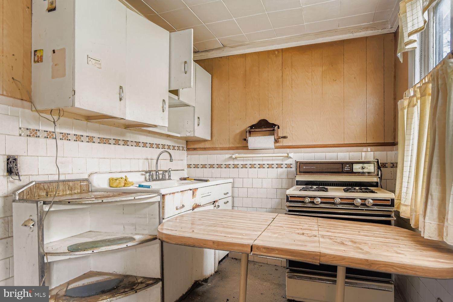 OVERLEA - Residential