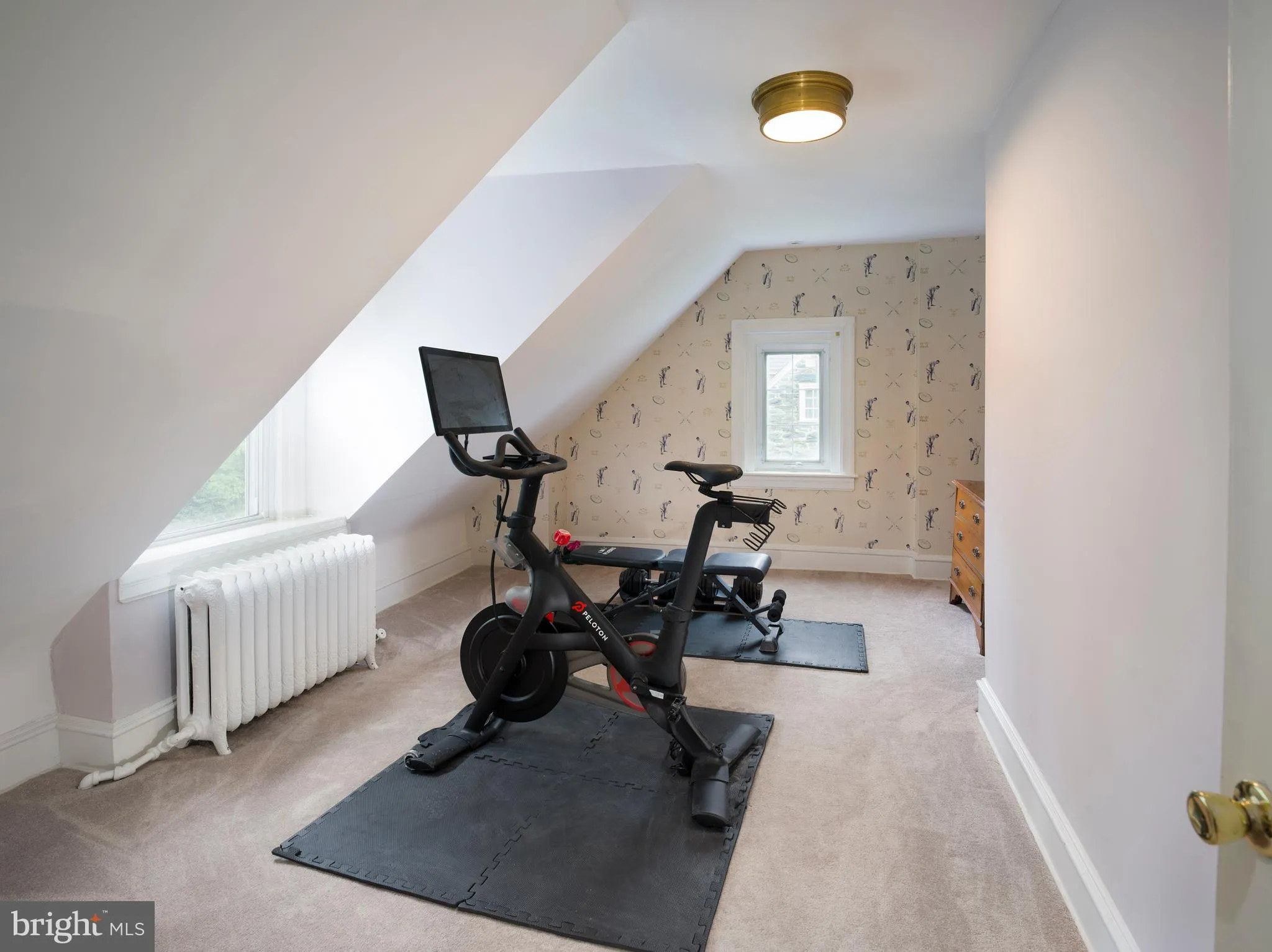 Ardmore, Pennsylvania 19003, United States, 5 Bedrooms Bedrooms, ,5 BathroomsBathrooms,Residential,Pending,133649