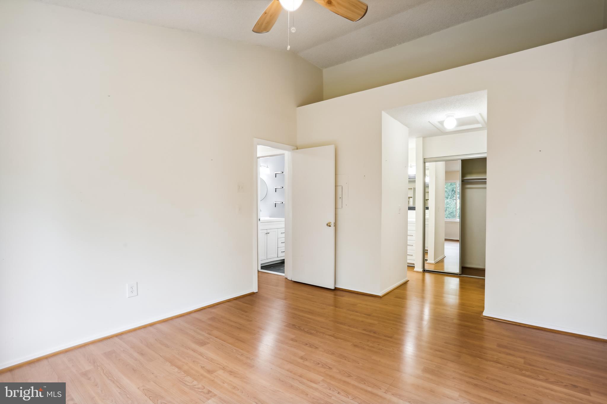 SUMMERRIDGE - Residential Lease