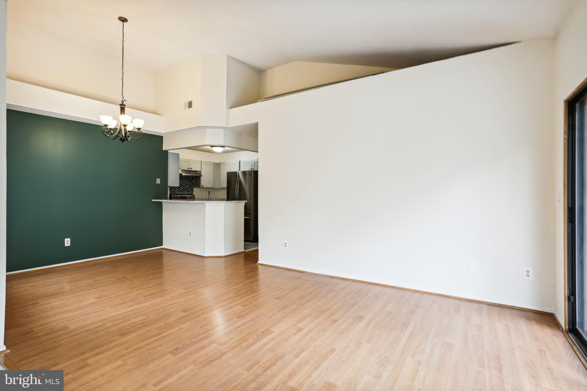 SUMMERRIDGE - Residential Lease