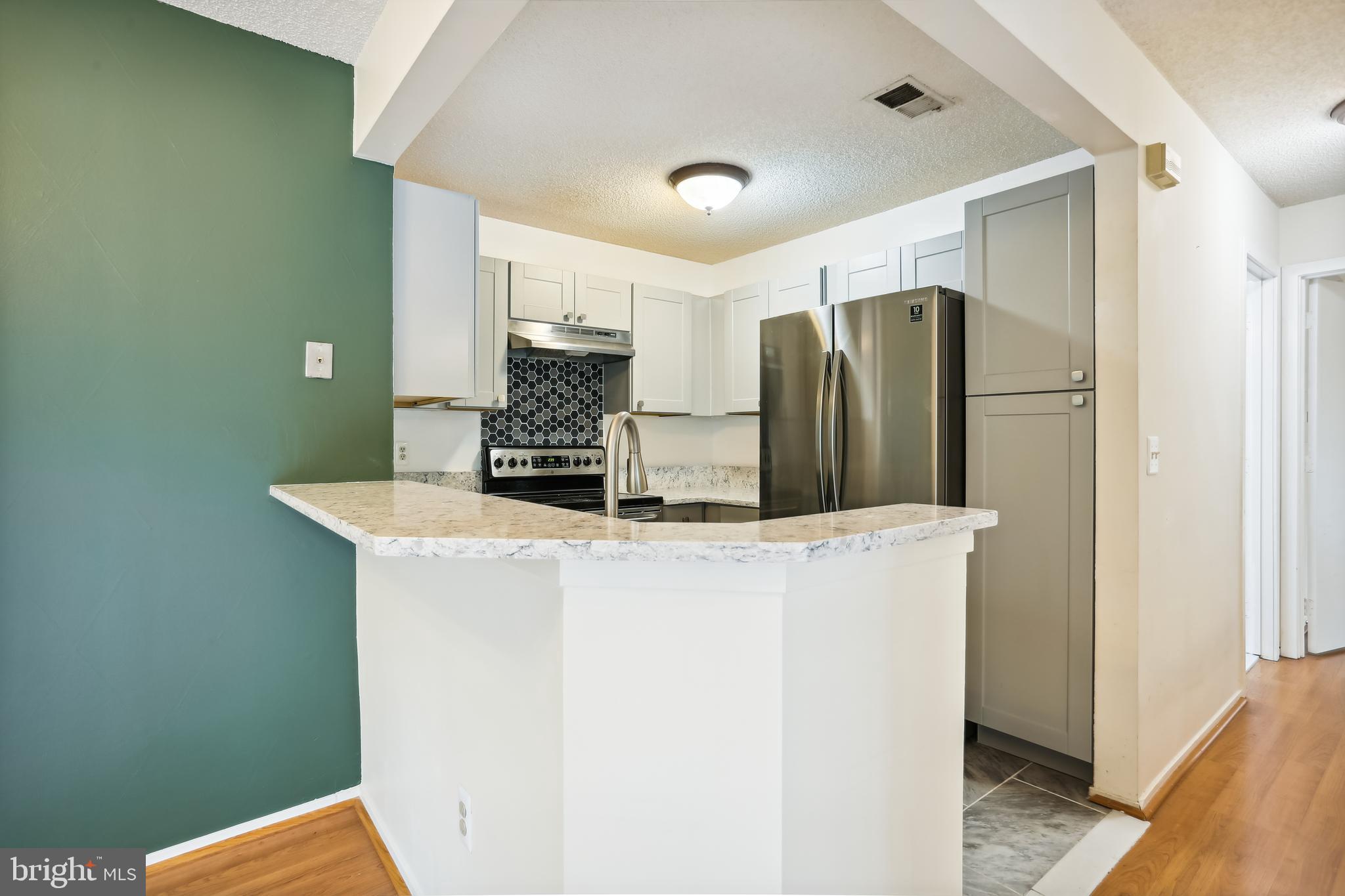 11719 SUMMERCHASE CIRCLE E 1719-E