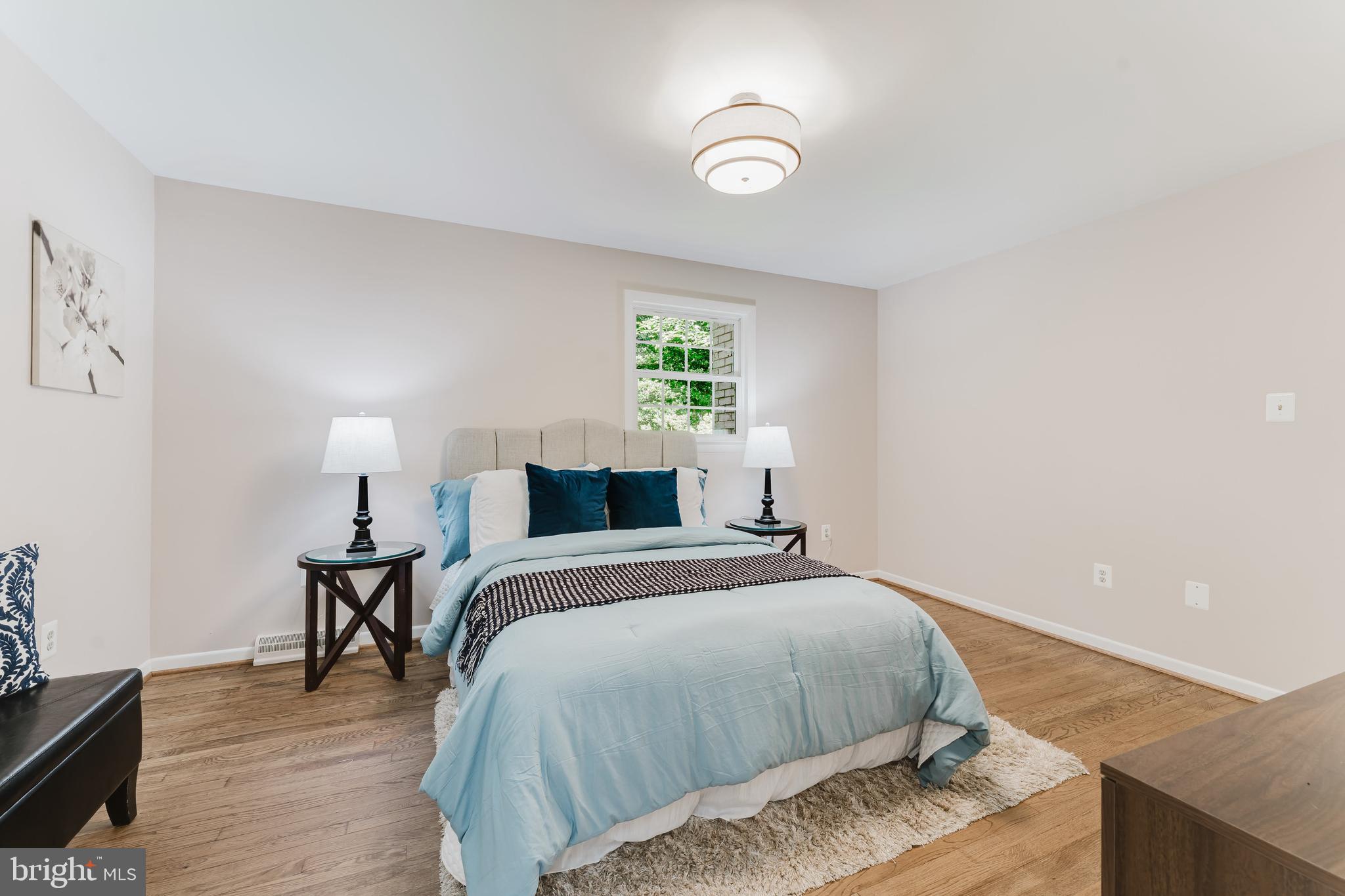 4704 SANDRA LANE