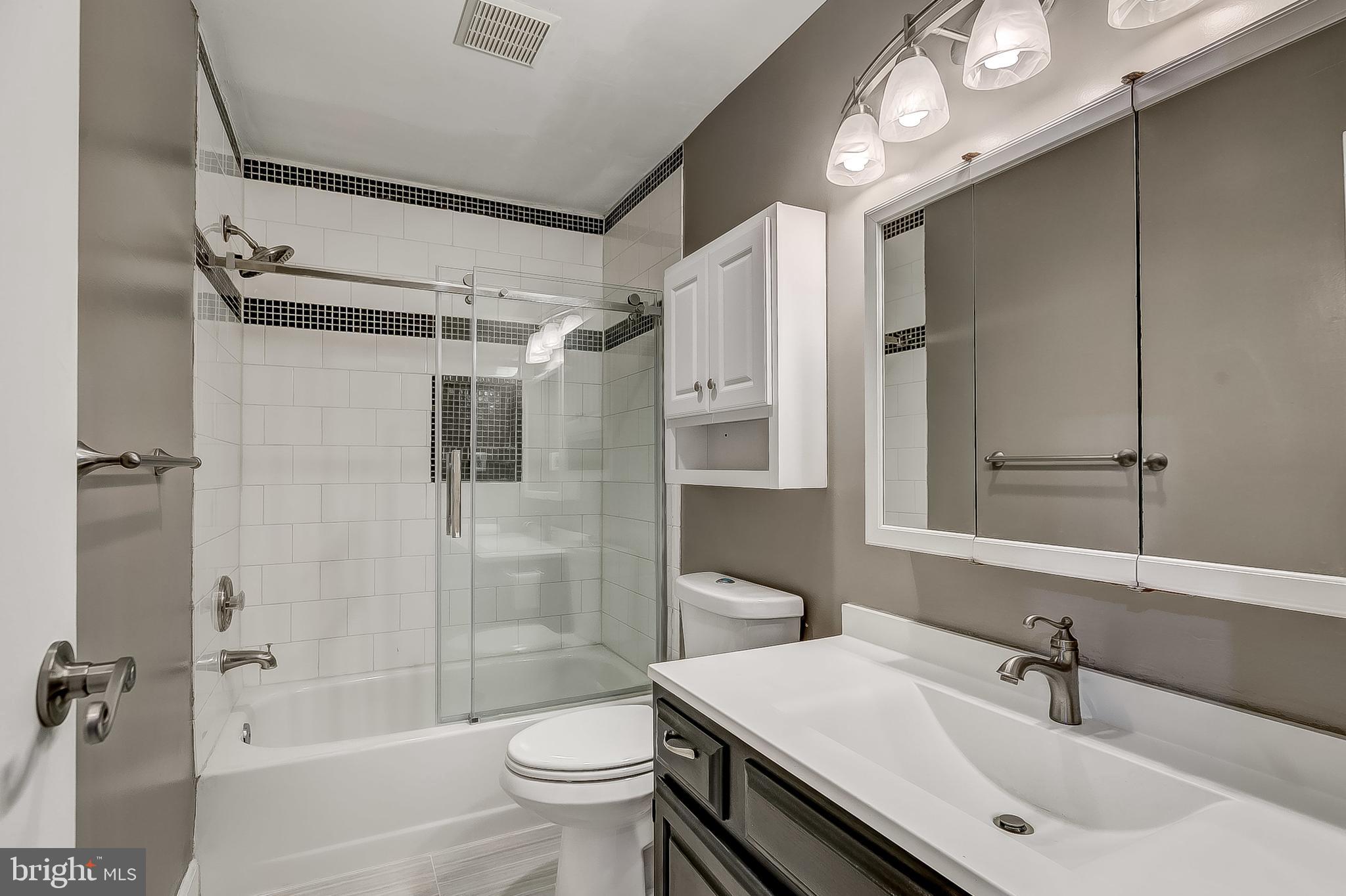 RIDGELY'S DELIGHT - Residential Lease