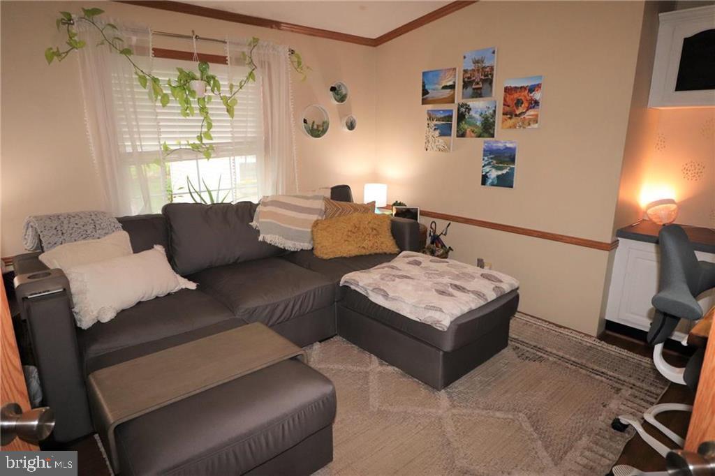 HERITAGE VILLAGE - Residential