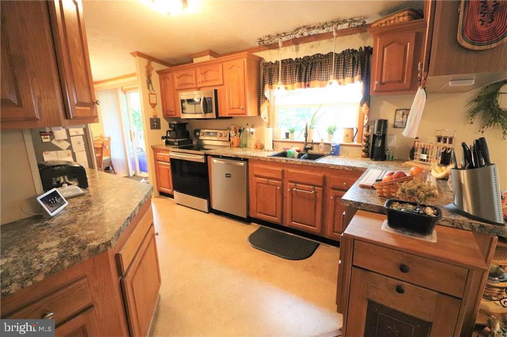 HERITAGE VILLAGE - Residential