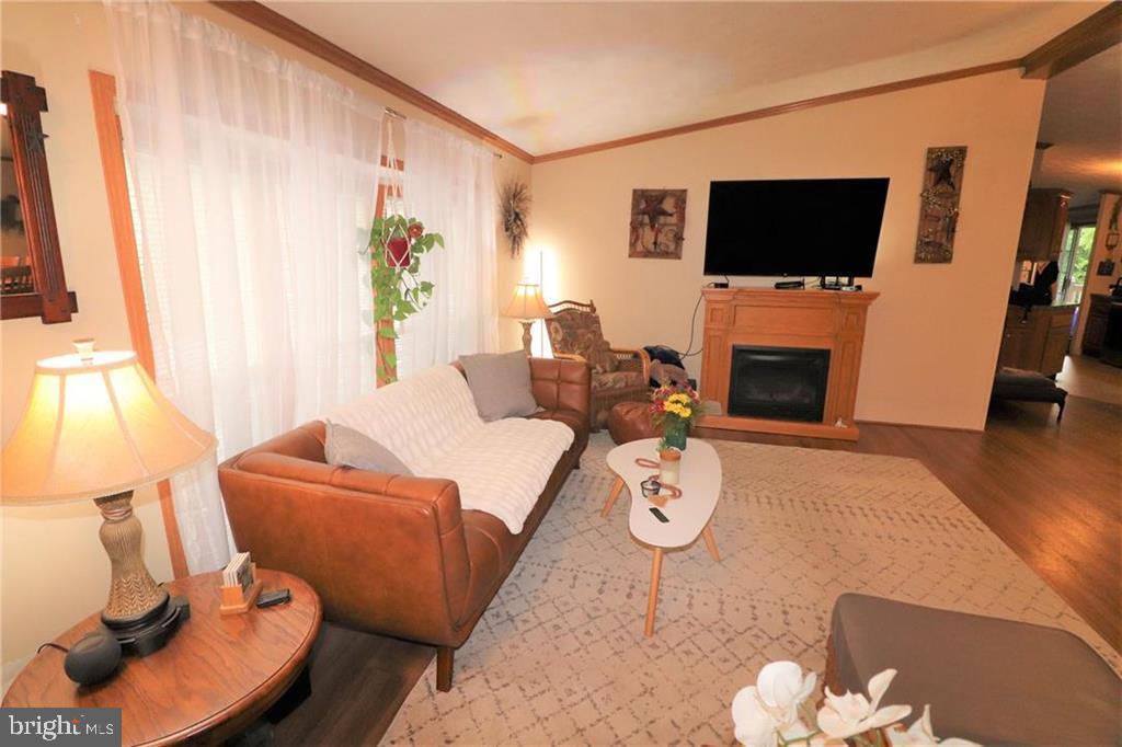 HERITAGE VILLAGE - Residential