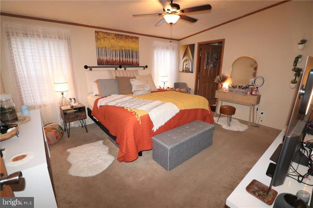 HERITAGE VILLAGE - Residential