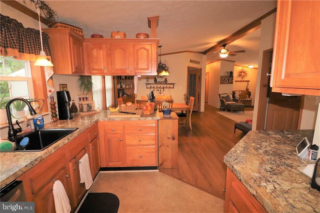 HERITAGE VILLAGE - Residential