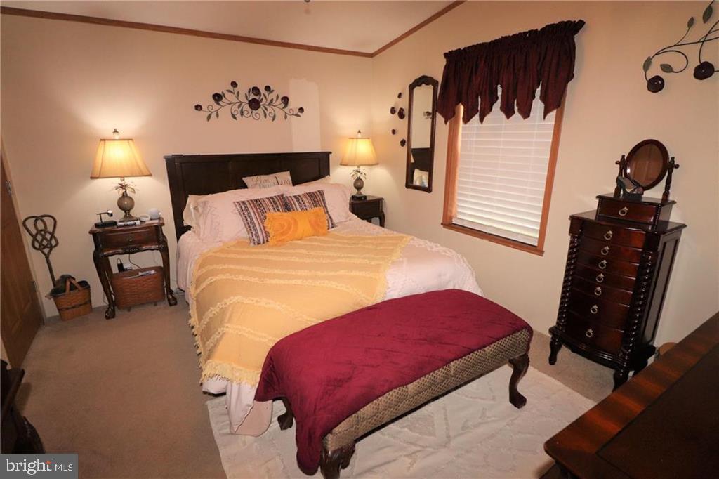 HERITAGE VILLAGE - Residential