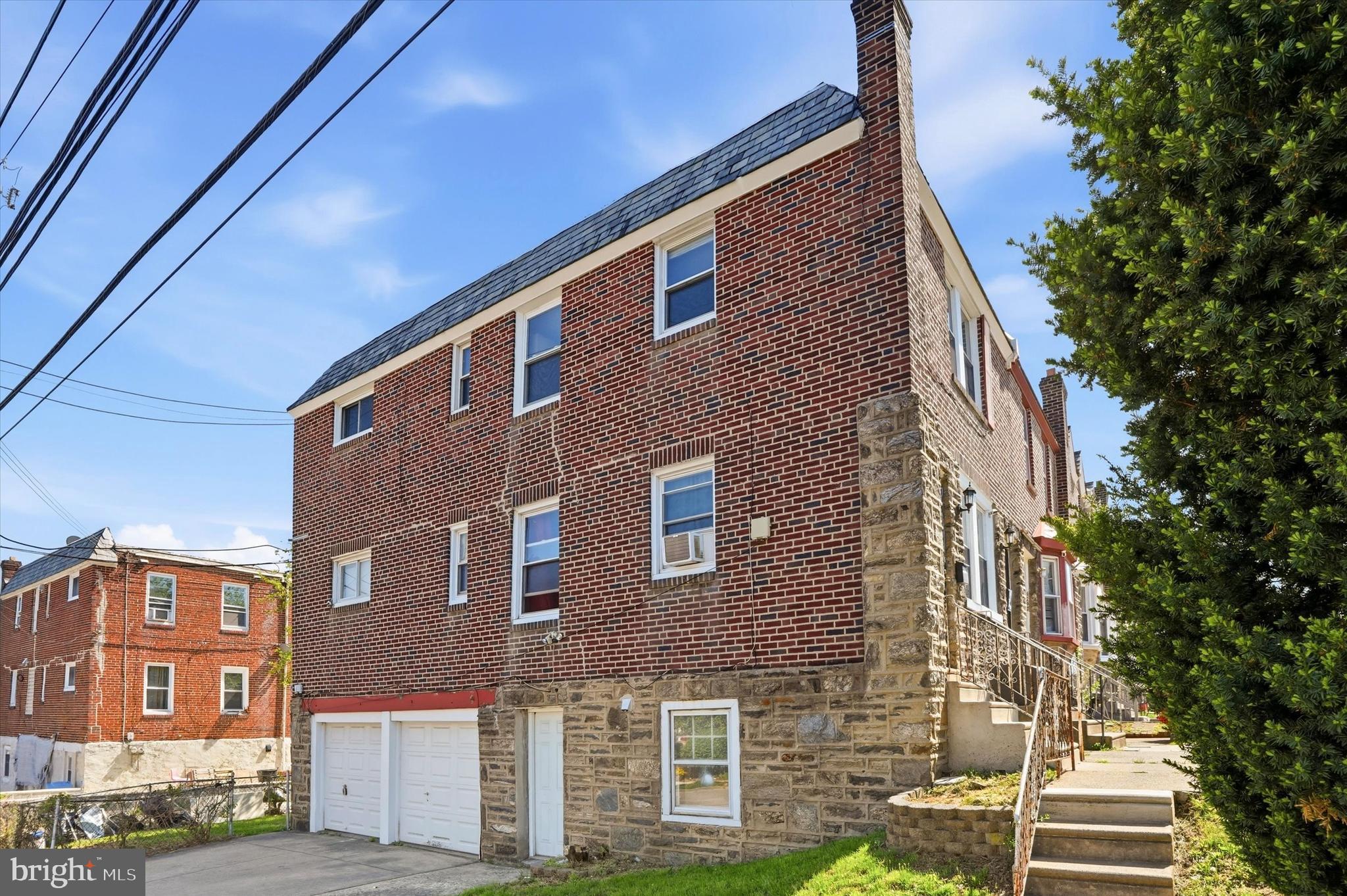 OXFORD CIRCLE - Residential Income