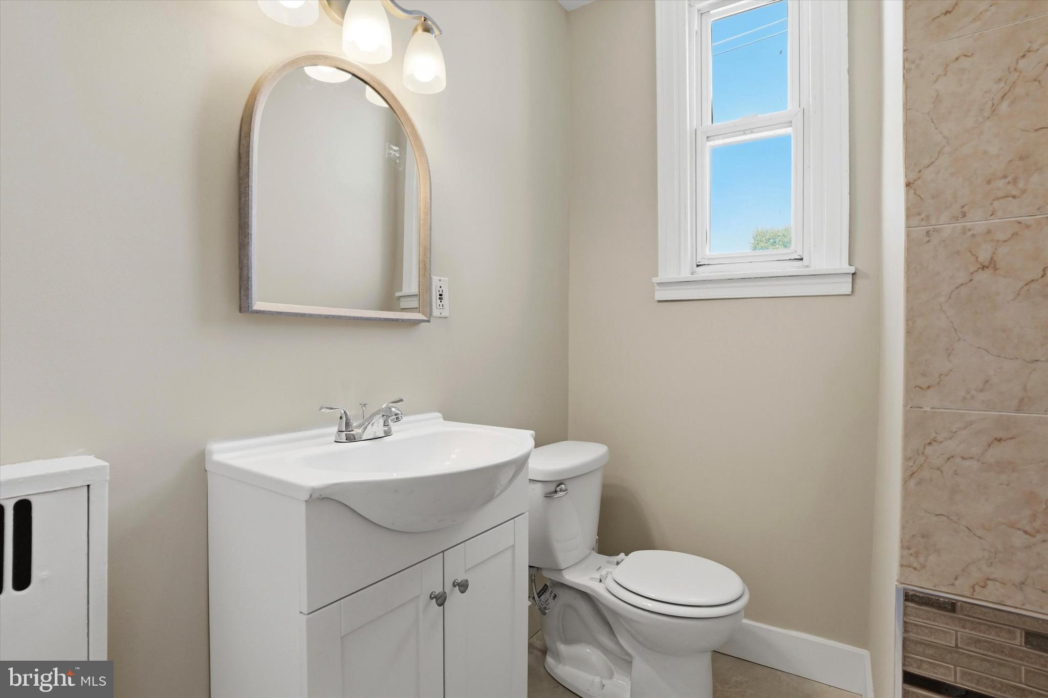 OXFORD CIRCLE - Residential Income