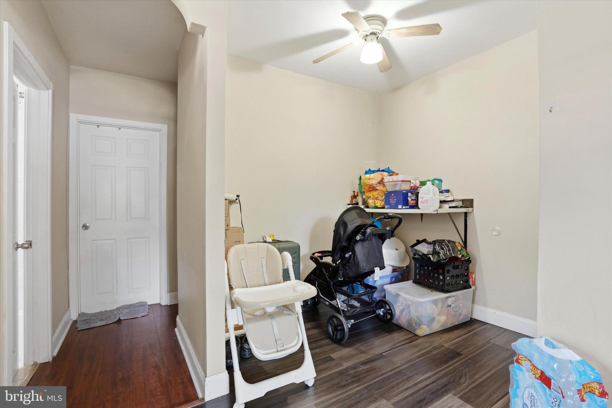OXFORD CIRCLE - Residential Income