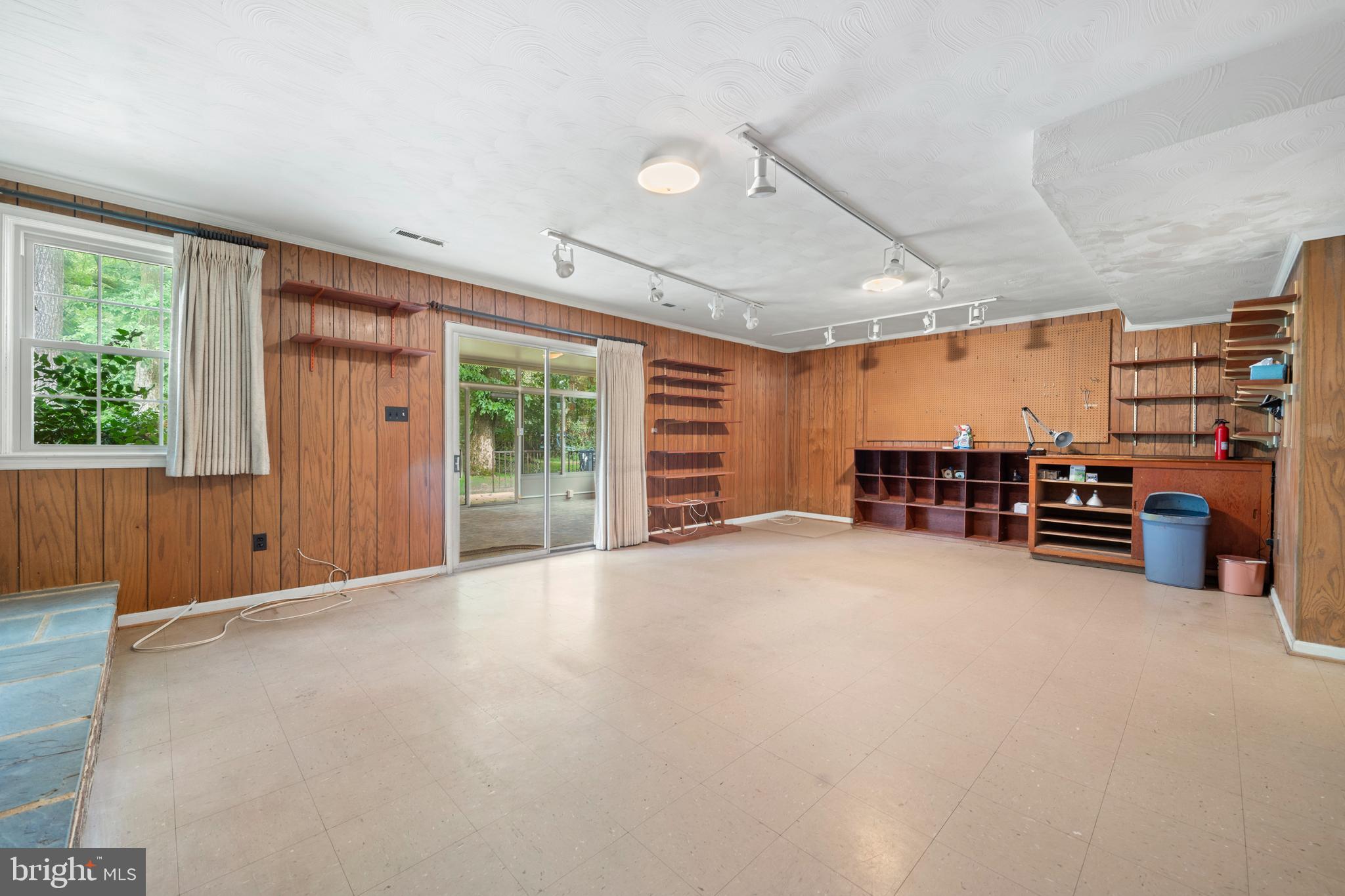 ENTERPRISE ESTATES - Residential