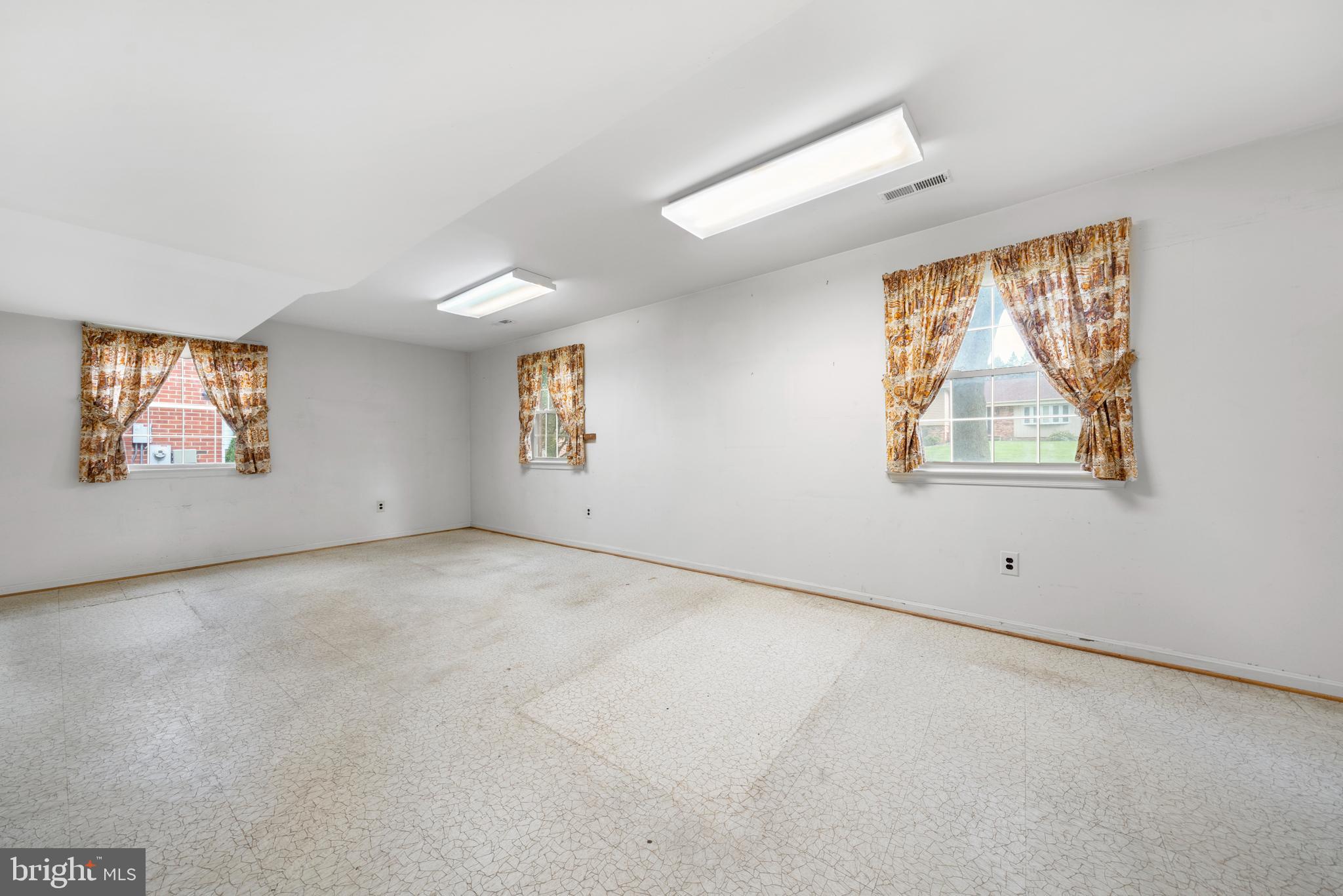 ENTERPRISE ESTATES - Residential